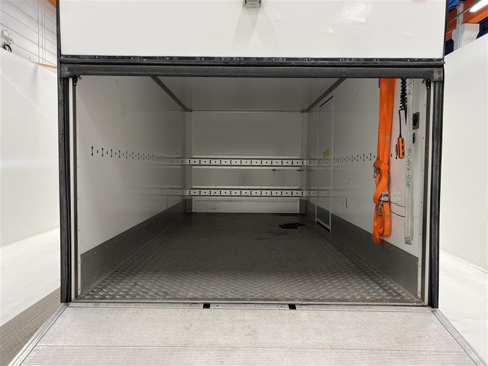 Volkswagen Crafter 2.0TDI 177hk Volymskåp Värmare Moms 