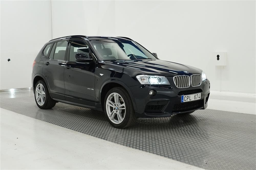 BMW X3 xDrive35d 313hk  M Sport Pano Skinn Välservadexteriör