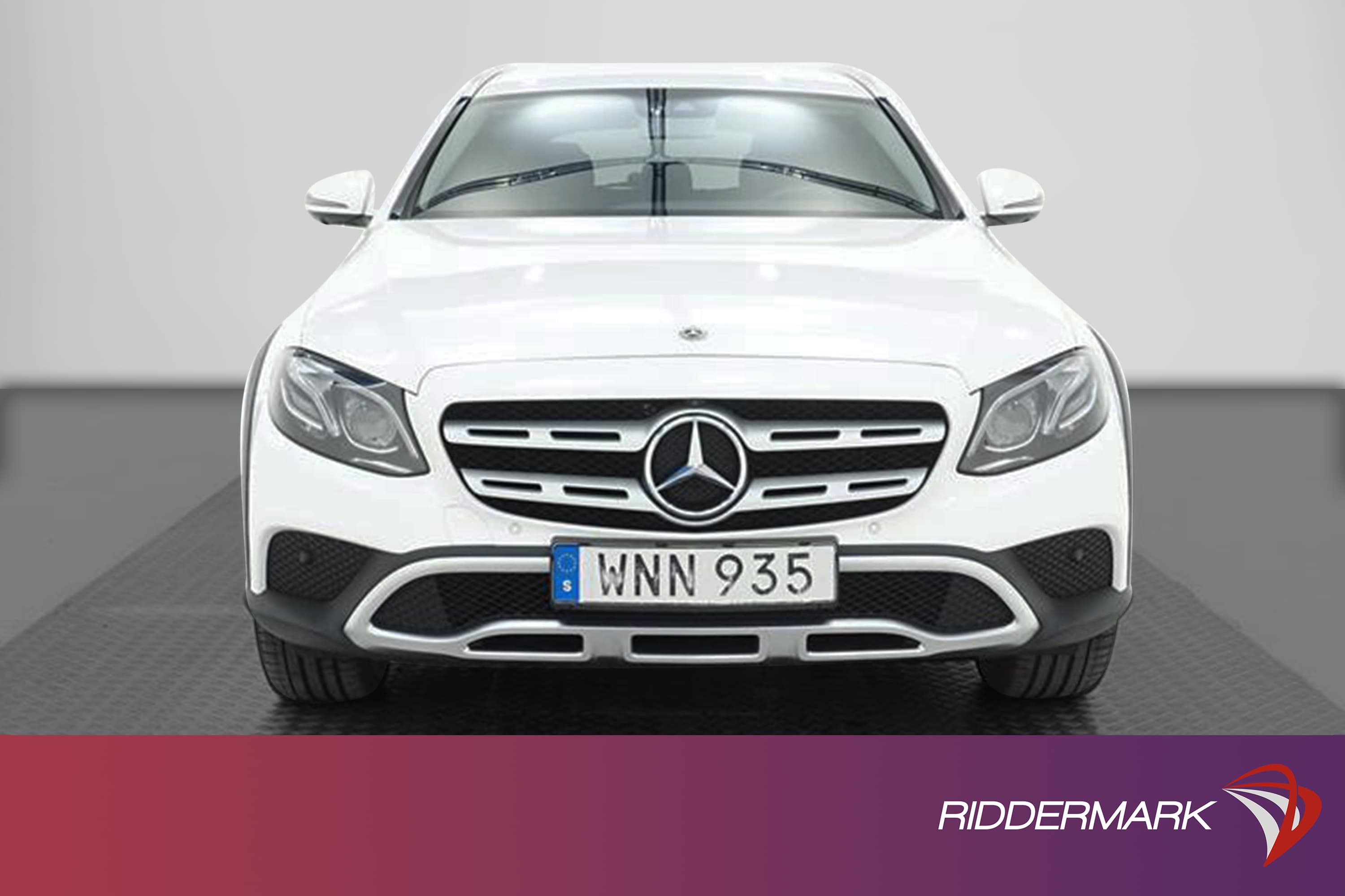 Mercedes-Benz E 220 d 4M All-T Burmester 360° Drag Värmareexteriör