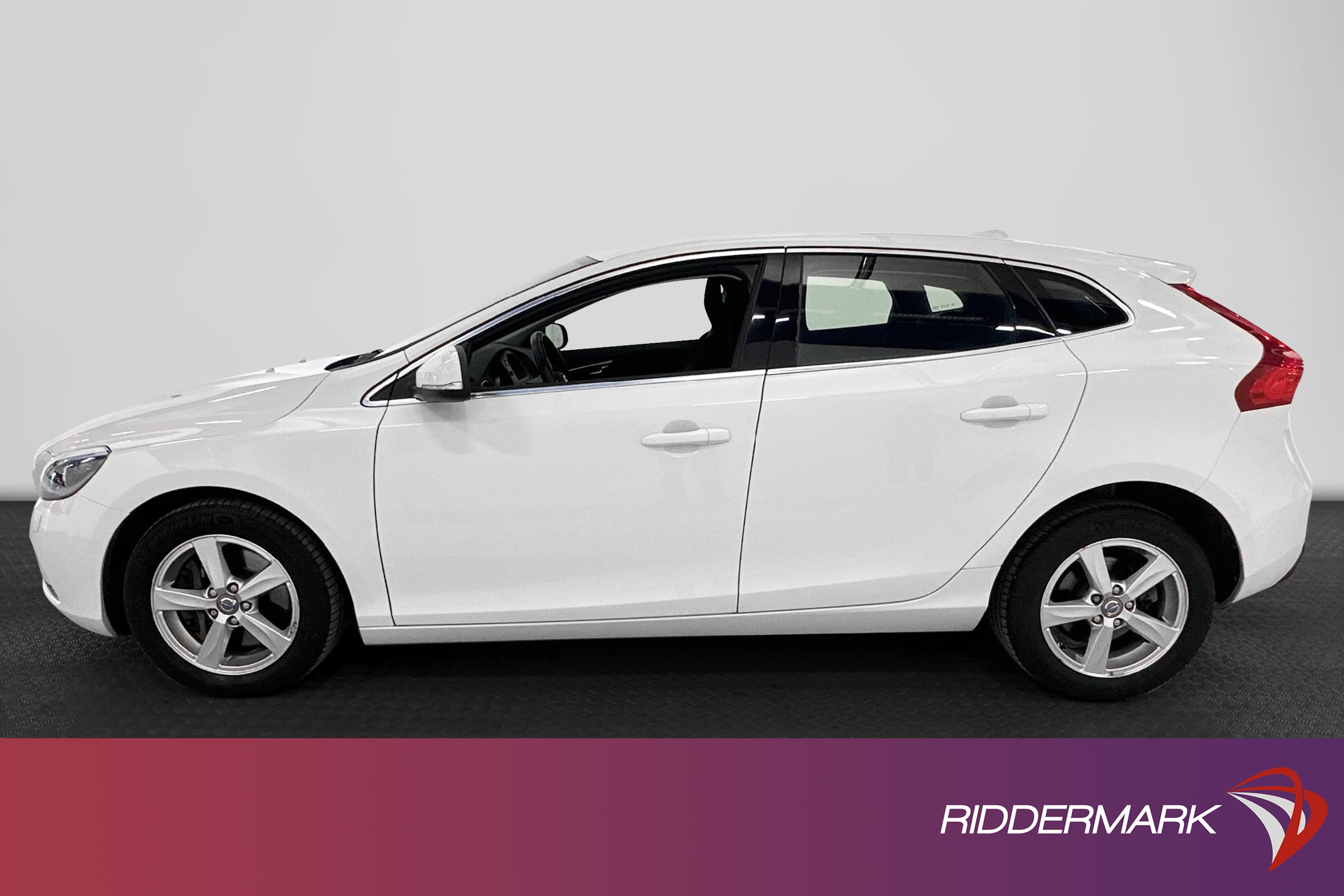 Volvo V40 T2 122hk Momentum