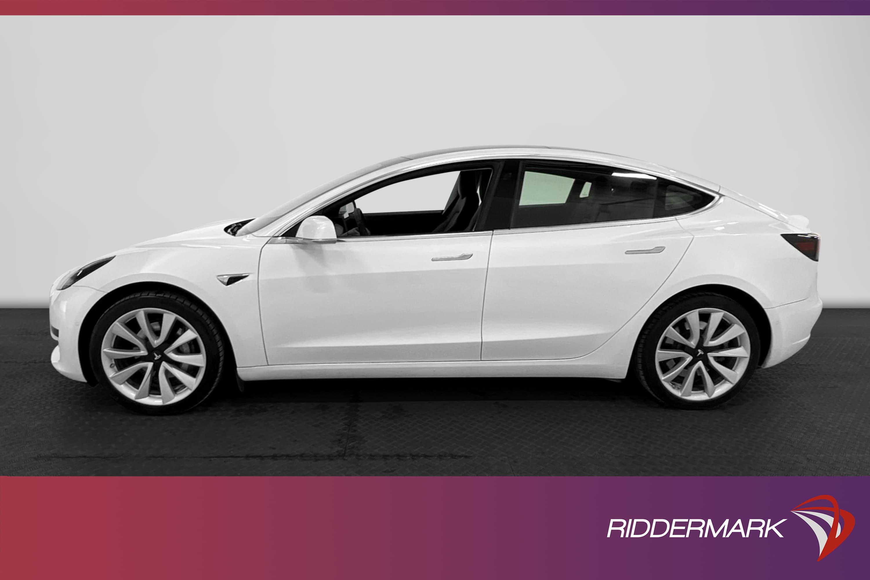 Tesla Model 3 Standard Range Plus 258hk