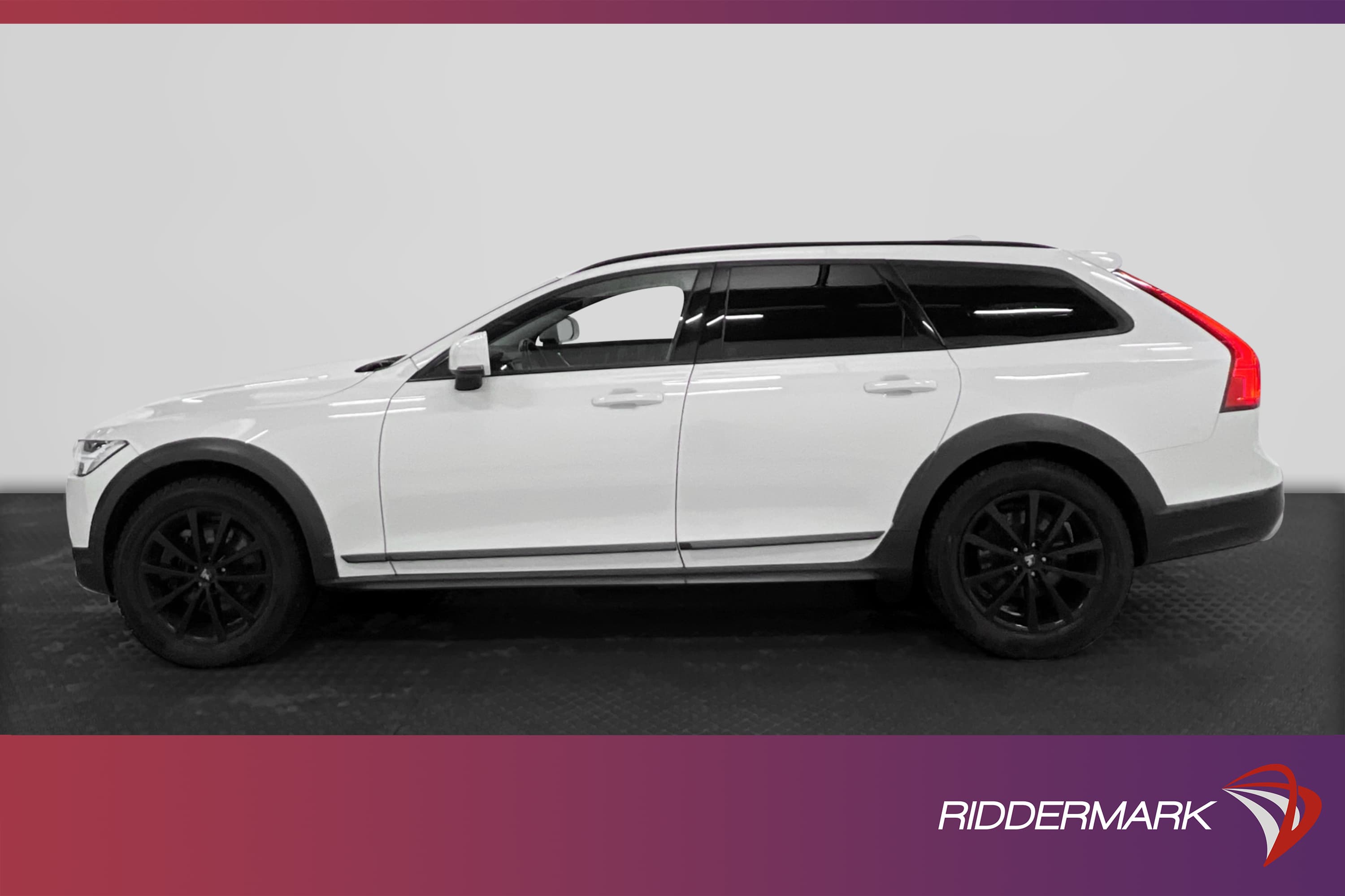 Volvo V90 Cross Country D4 AWD