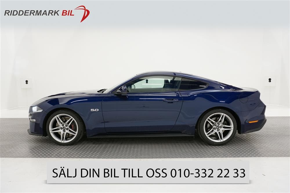 Ford Mustang GT V8 Fastback 450hk