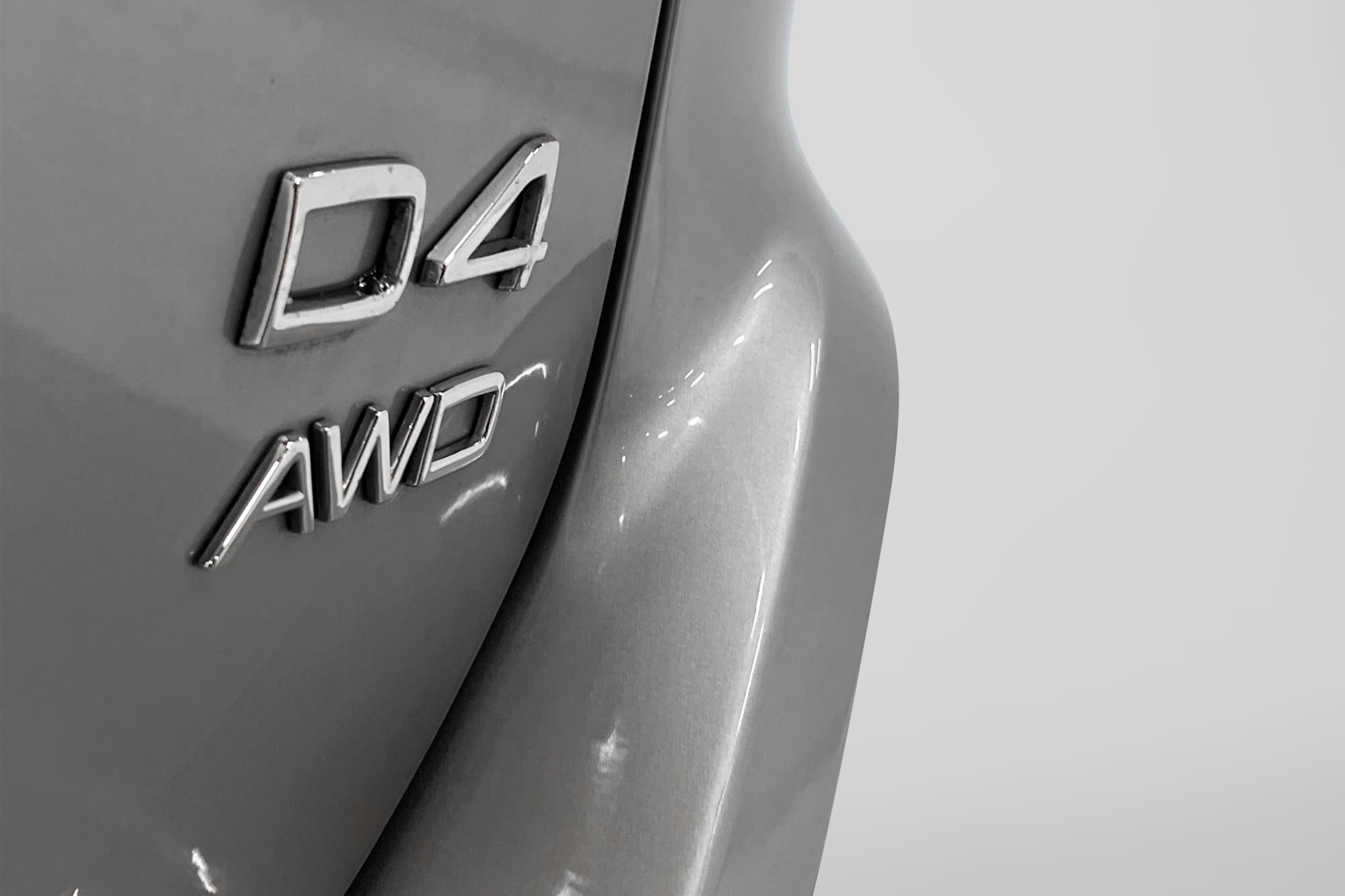 Volvo  XC60 D4 AWD 181hk Voc Pano Navi D-Värm Drag PDC 