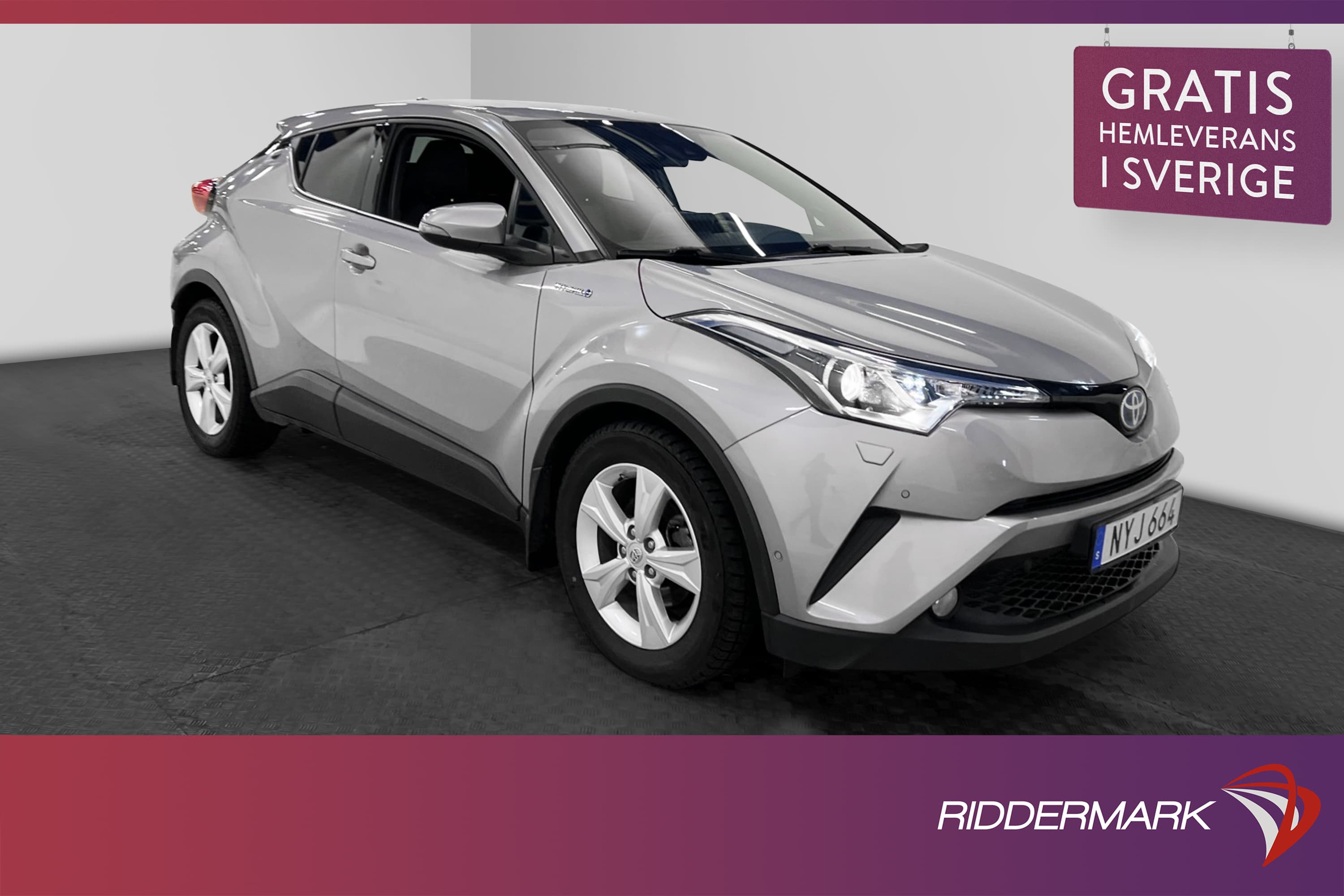 Toyota C-HR Hybrid 122hk