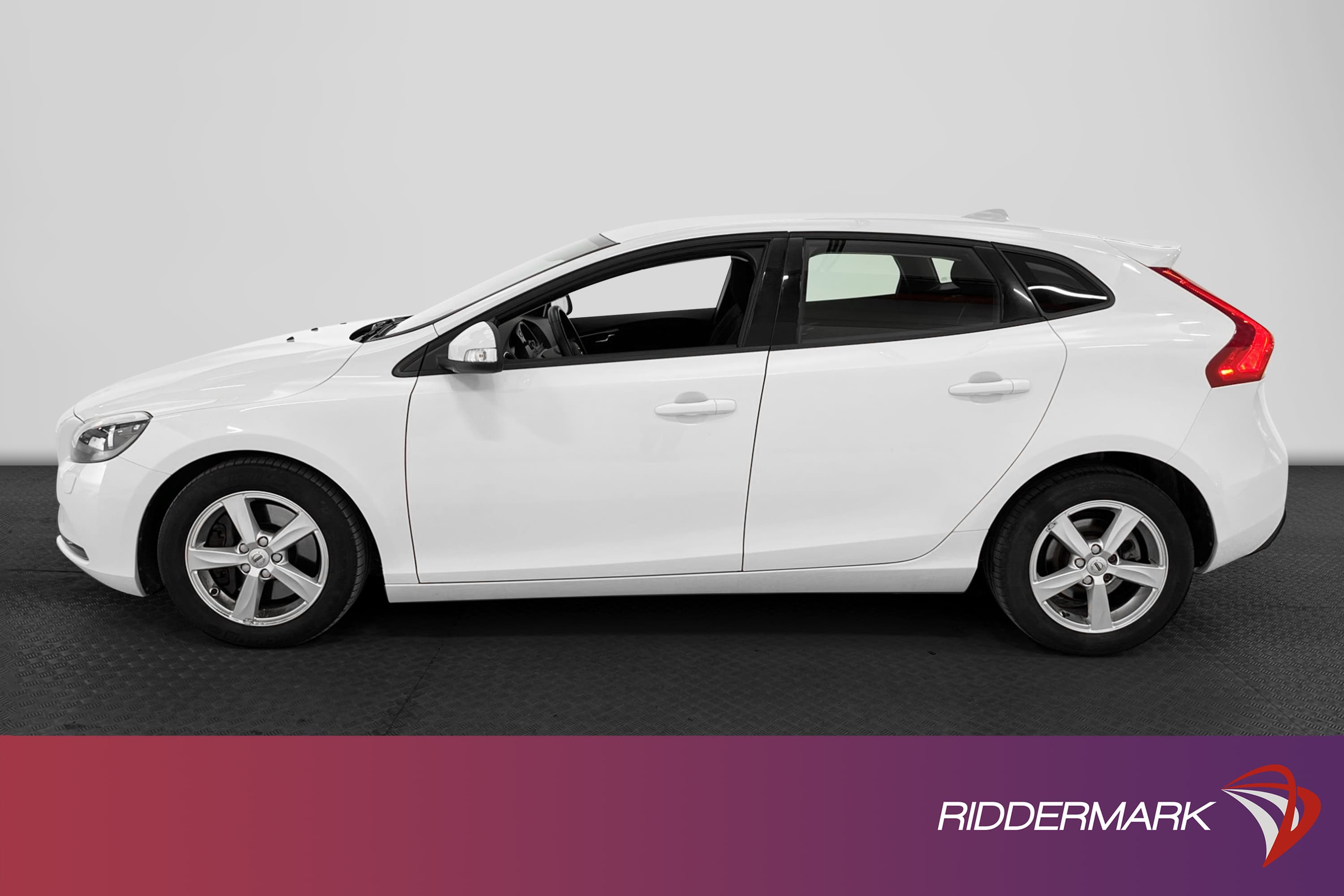 Volvo V40 T3 152hk