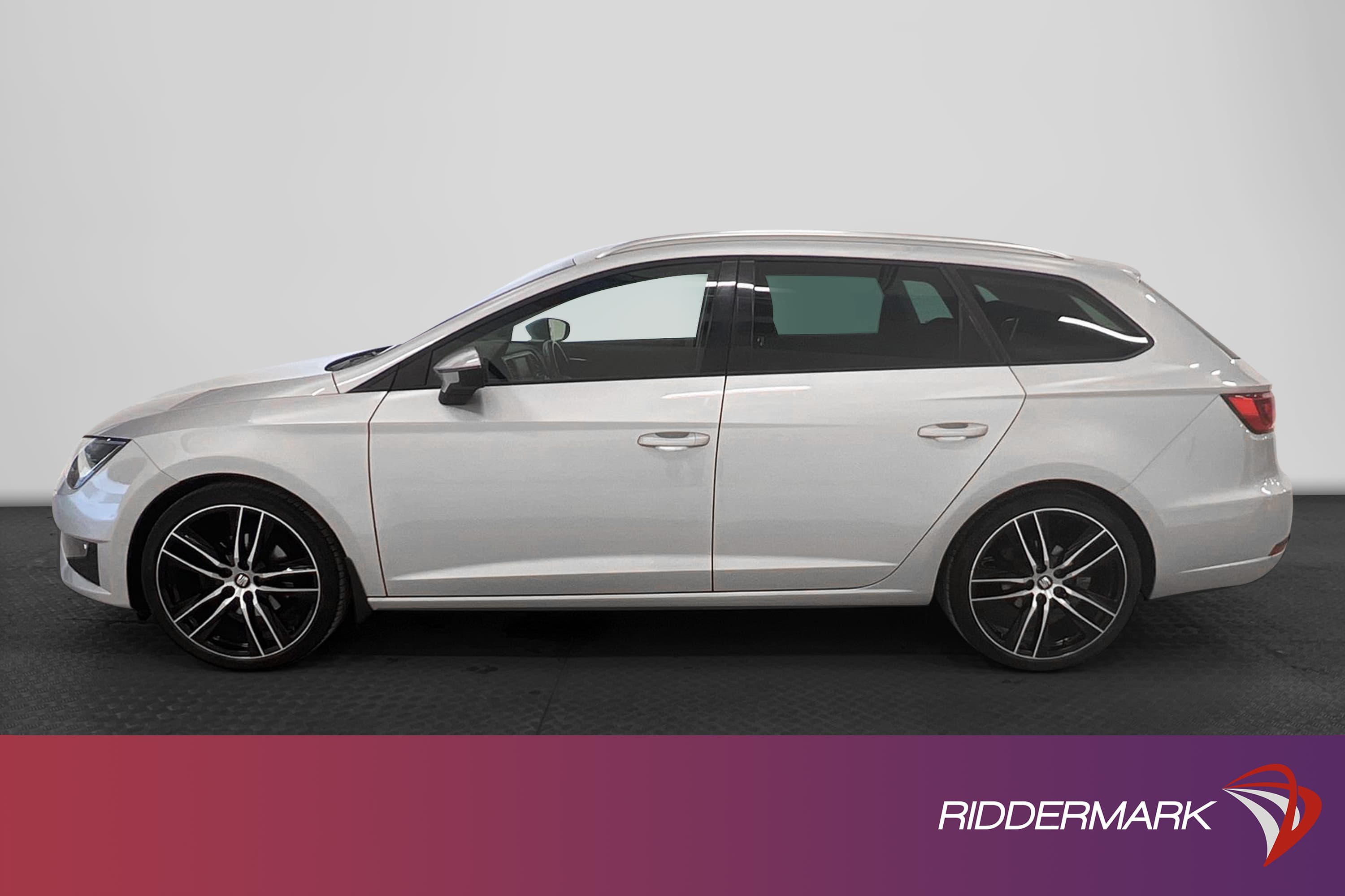 SEAT Leon ST 1.4 150hk FR Pano Halvskinn B-kam Nyservad