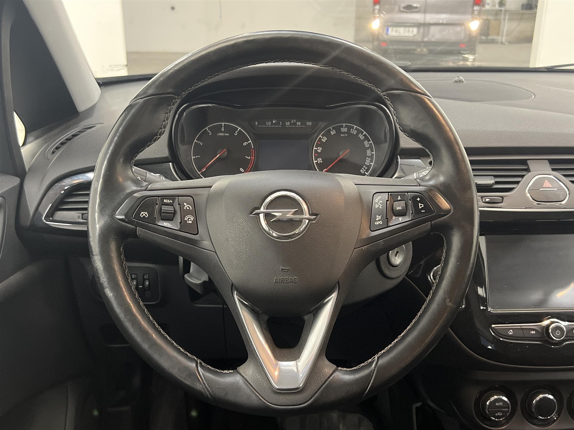 Opel Corsa 1.4 90hk Carplay PDC Låg Skatt Nyservad 0,52L/mil