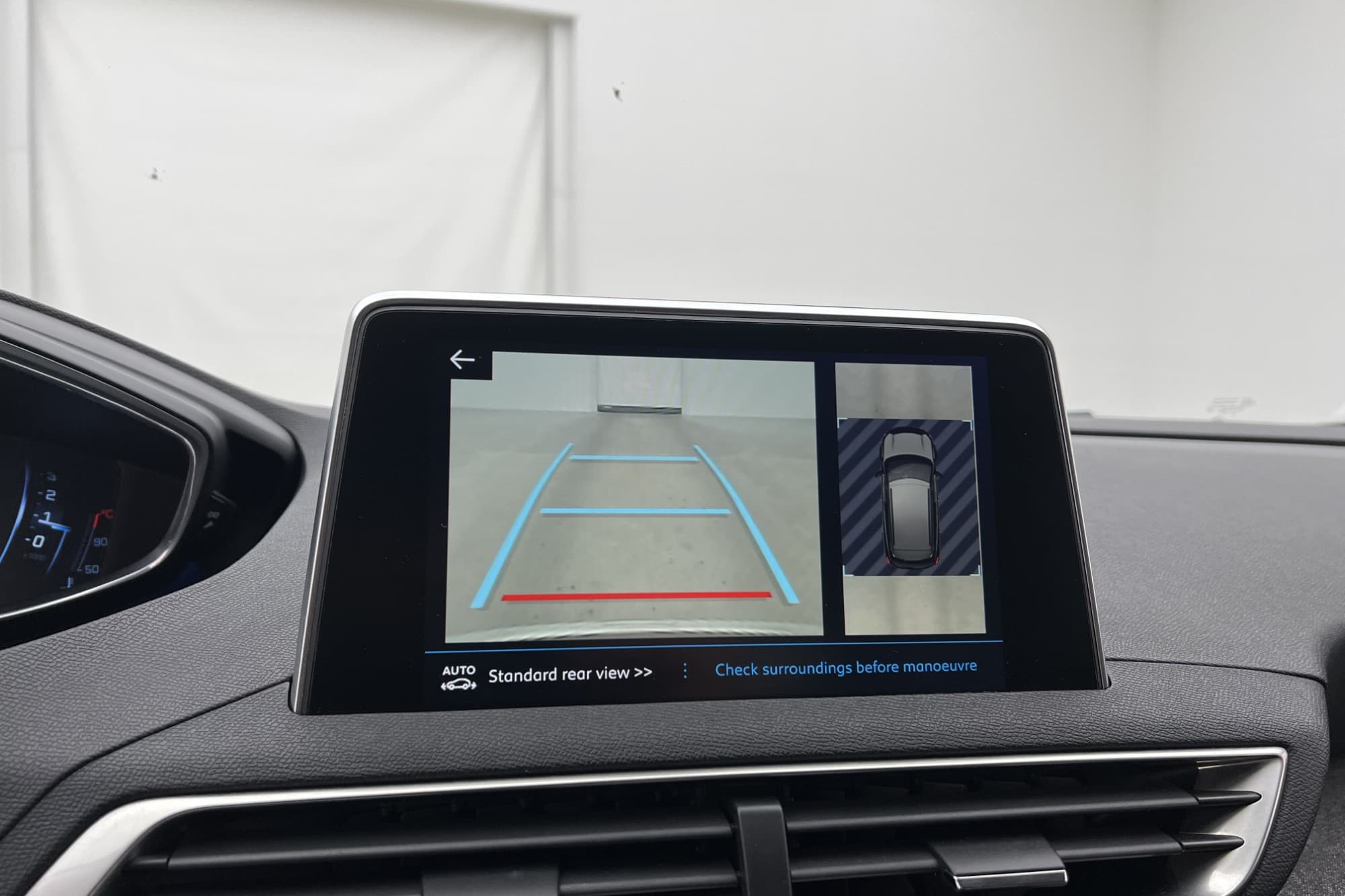 Peugeot 3008 1.6 BlueHDi 120hk Allure 360° Navi Carplay PDC