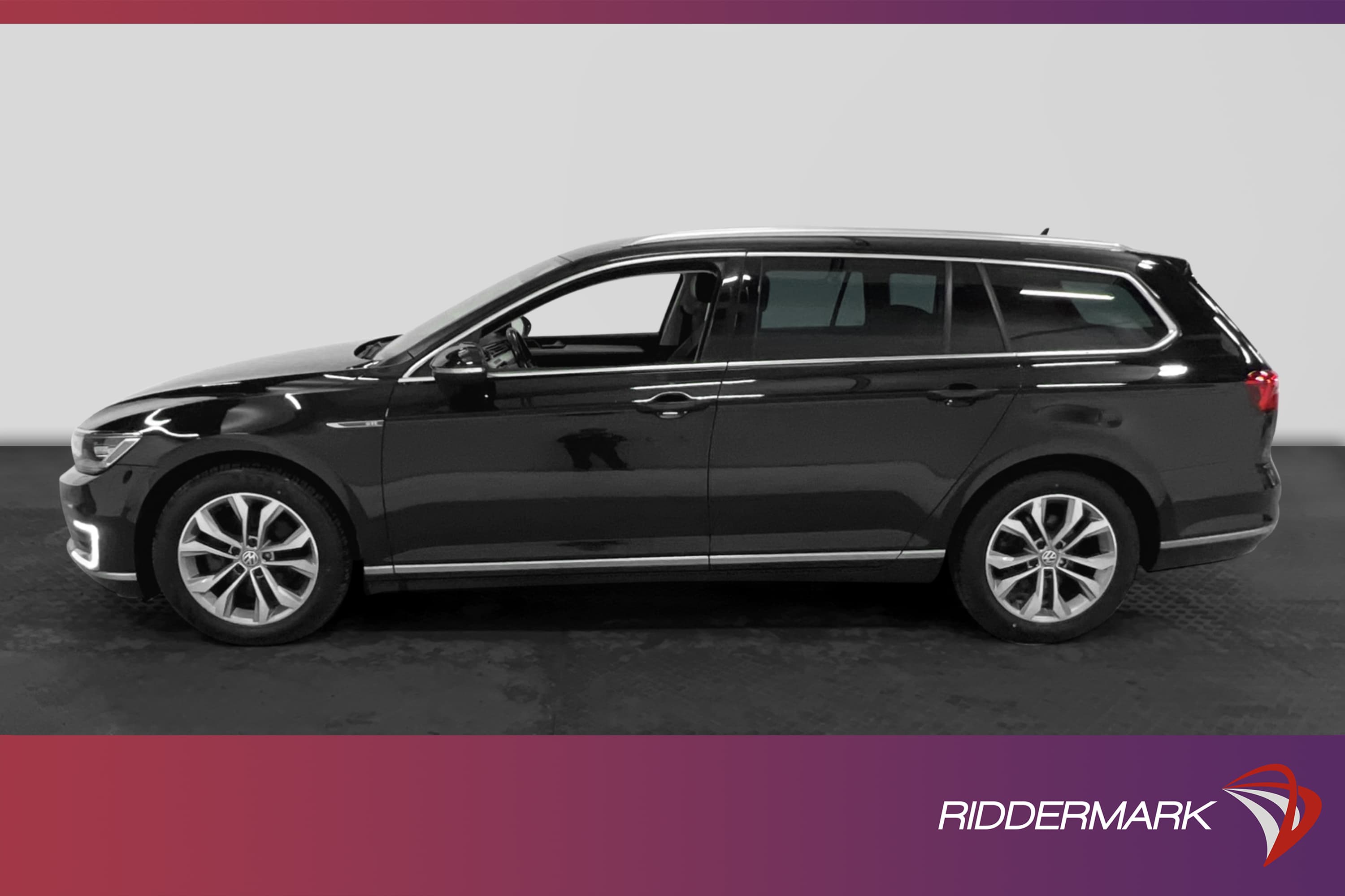 Volkswagen Passat GTE 218hk