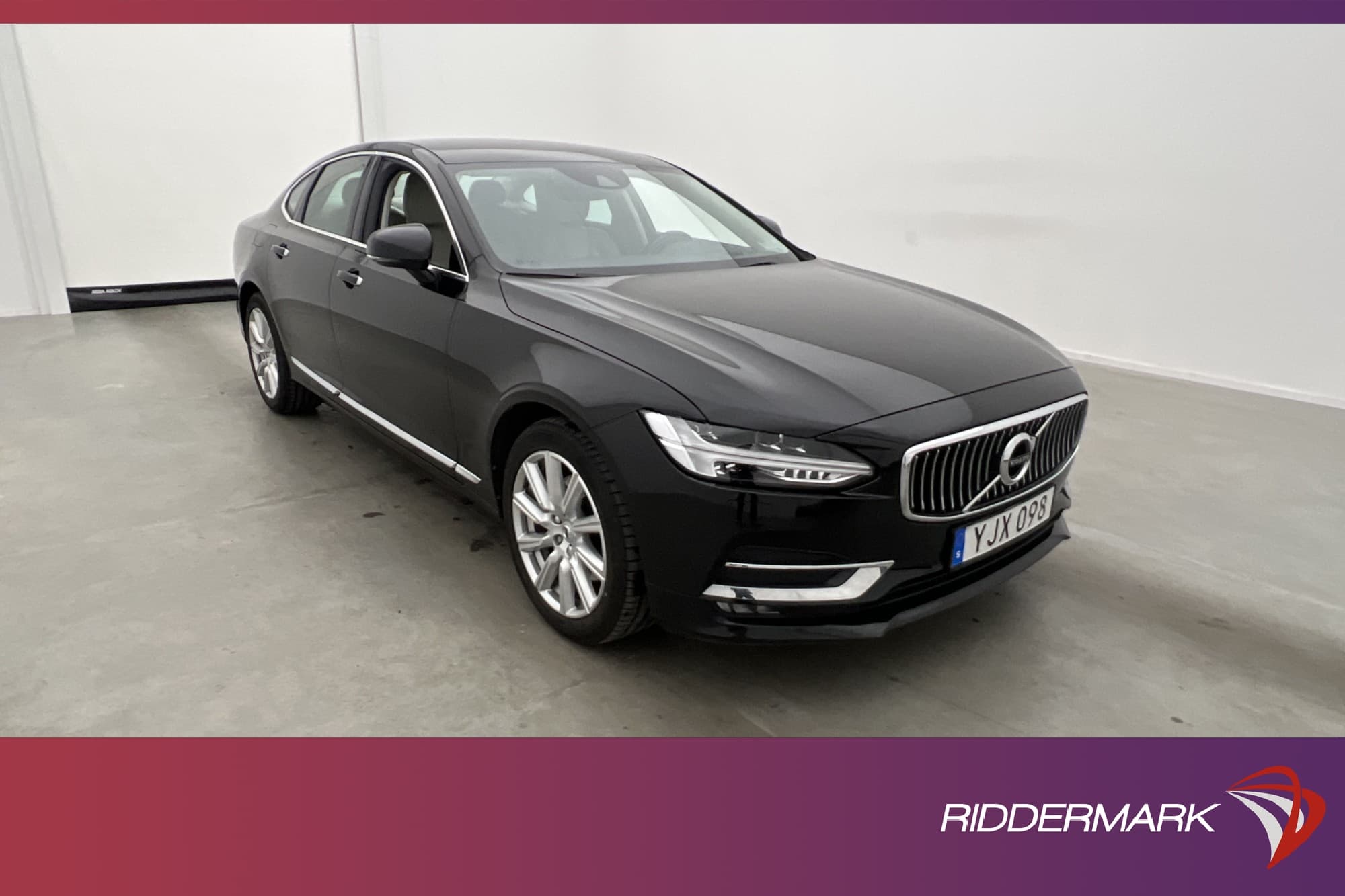 Volvo S90 D4 AWD