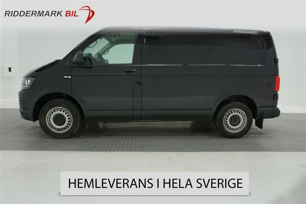 Volkswagen Transporter T6 2.0 TDI 150hk Värmare 3-sits Moms