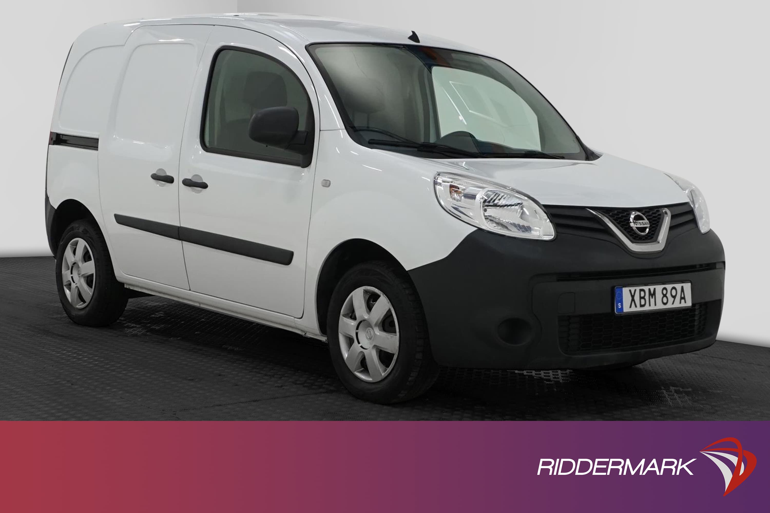 Nissan NV250 1.5dCi Eu6 Dragkrok Moms