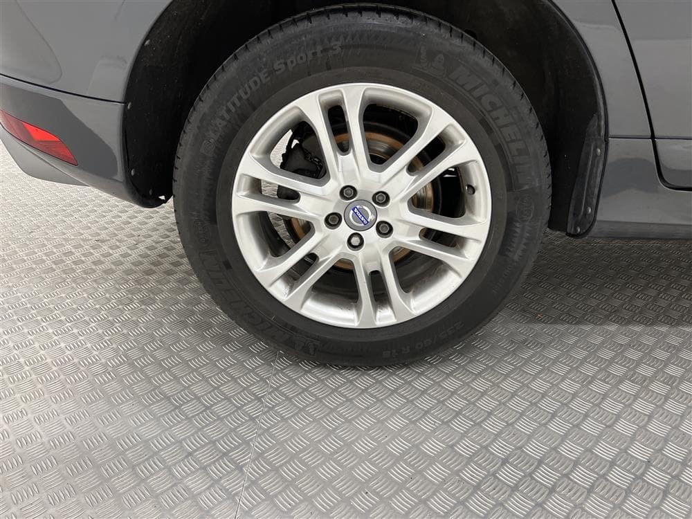 Volvo XC60 D4 190hk R-Design D-Värm VOC Skinn BLIS 0,45l/milinteriör