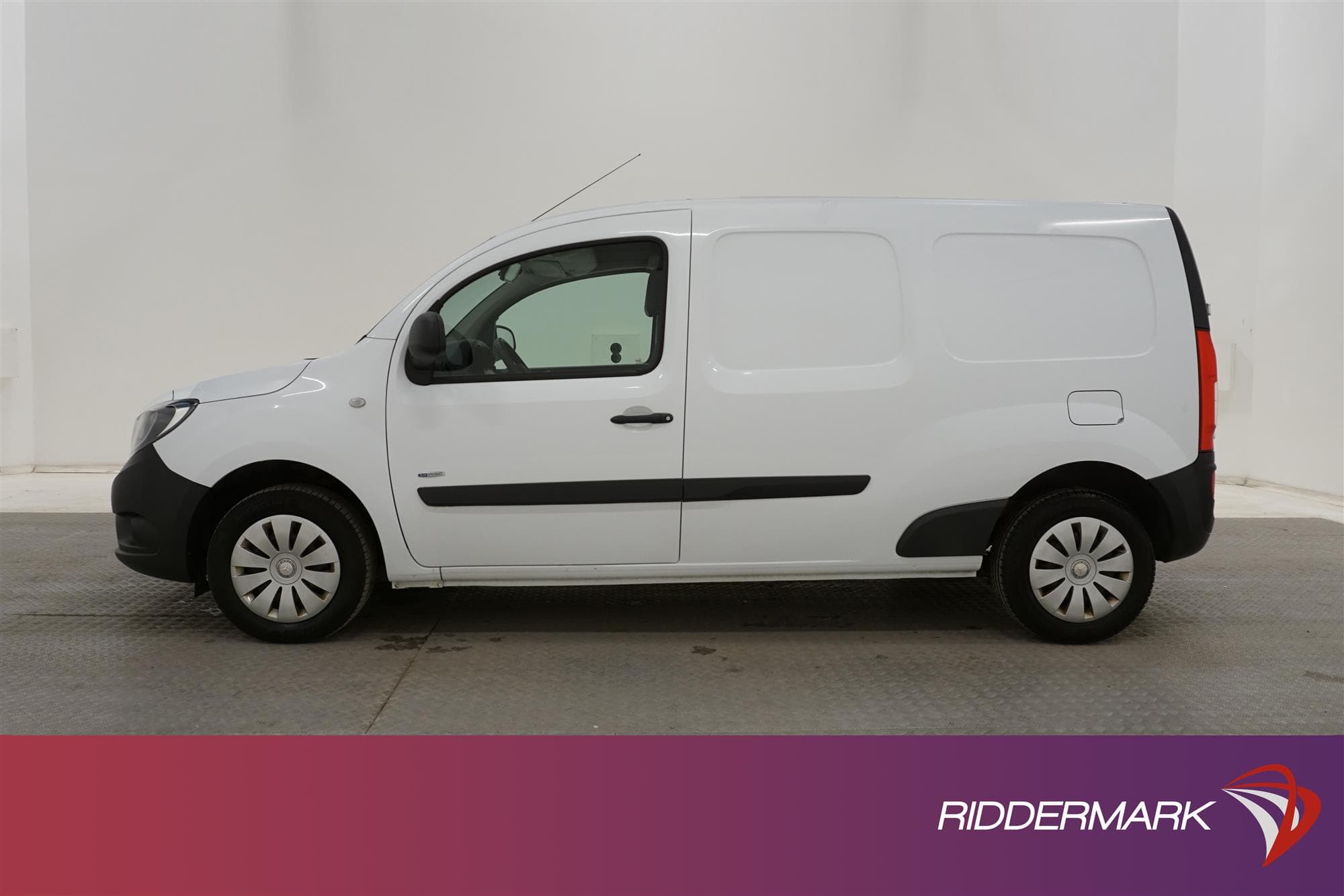 Mercedes-Benz Citan 109CDI X-lång Kamera Dragkrok Moms