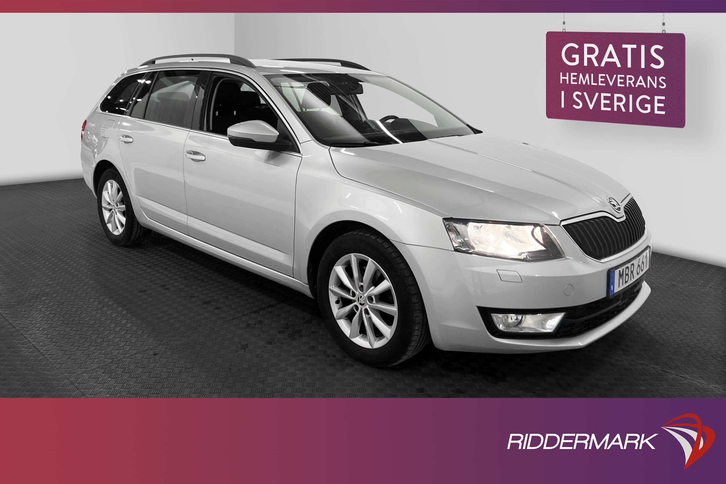 Skoda Octavia Kombi 1.6 4x4 Värmare Drag Välserv 1-Brukare