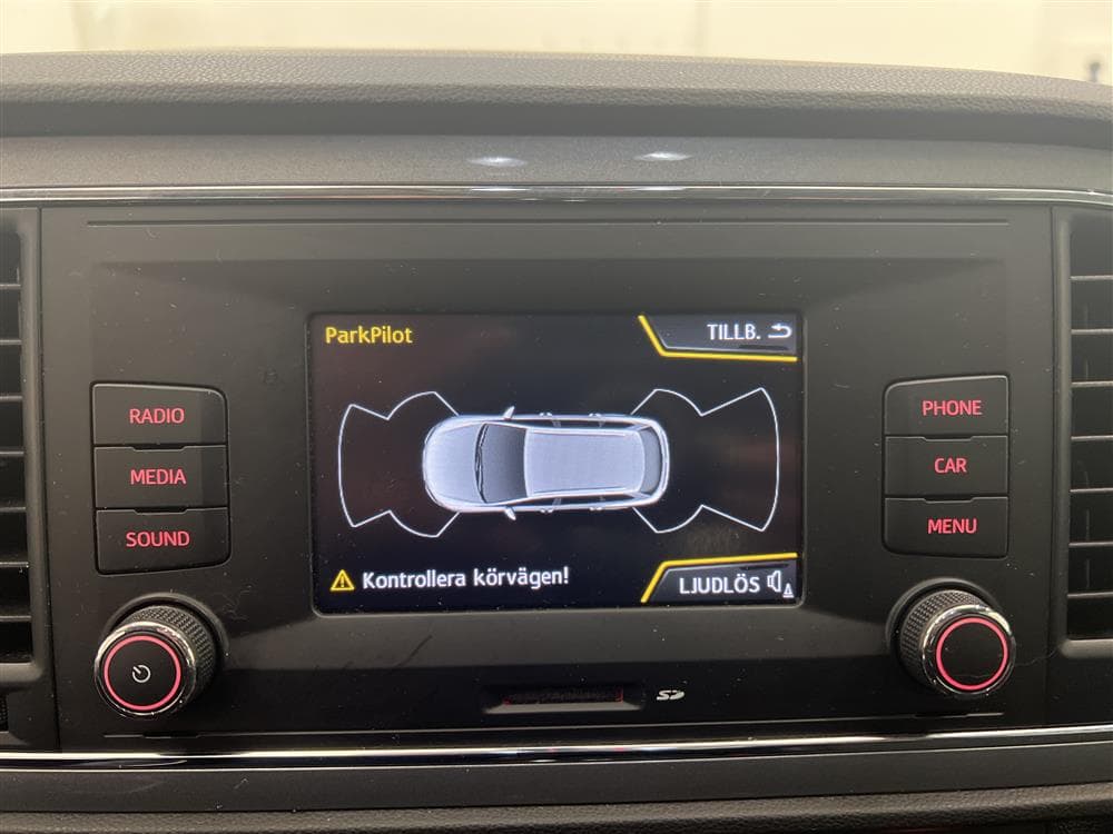 SEAT Leon ST 2.0 TDI 184hk FR Dragkrok P-sensor 0.48l/milinteriör