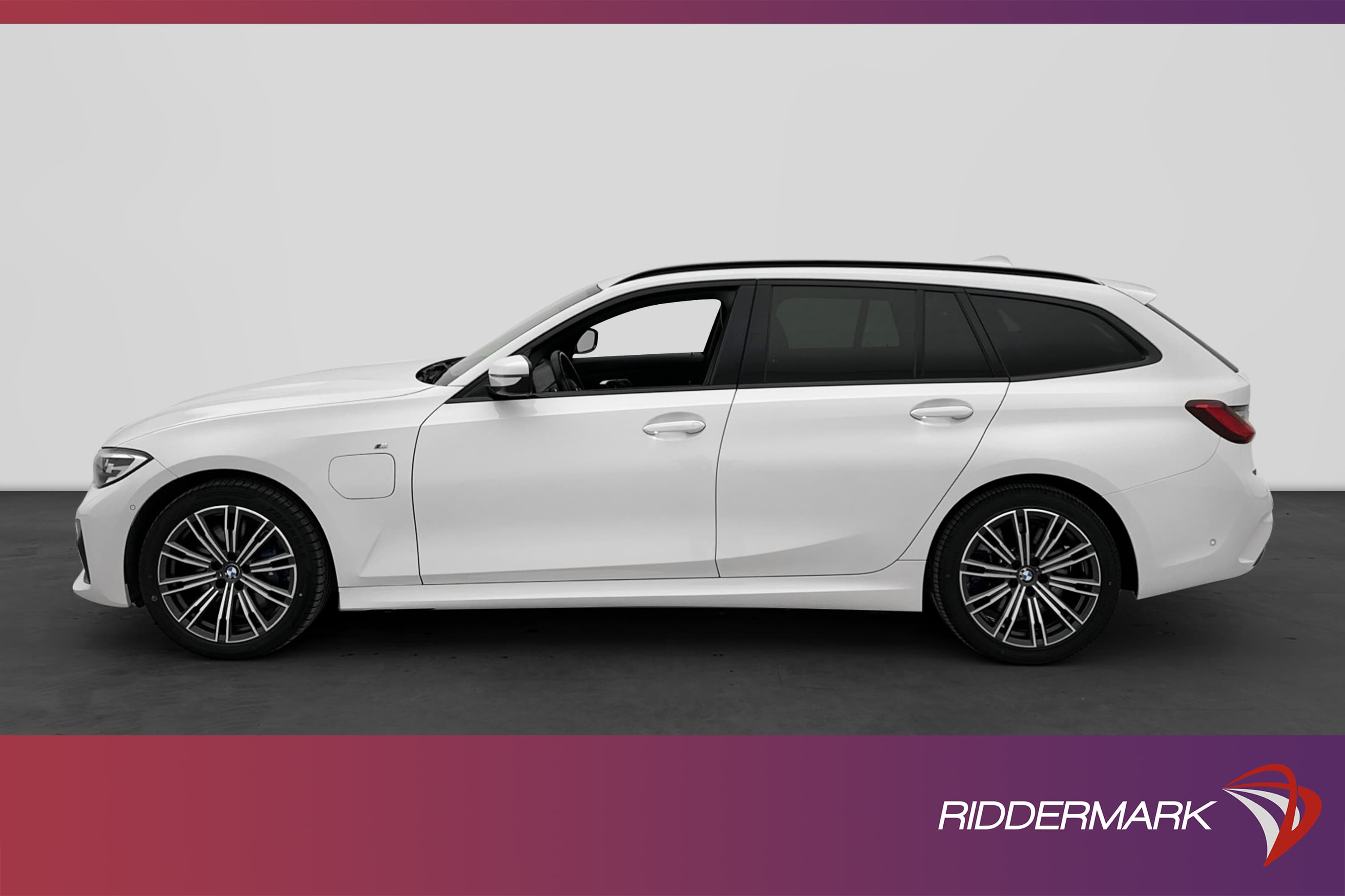 BMW 330e Touring 292hk