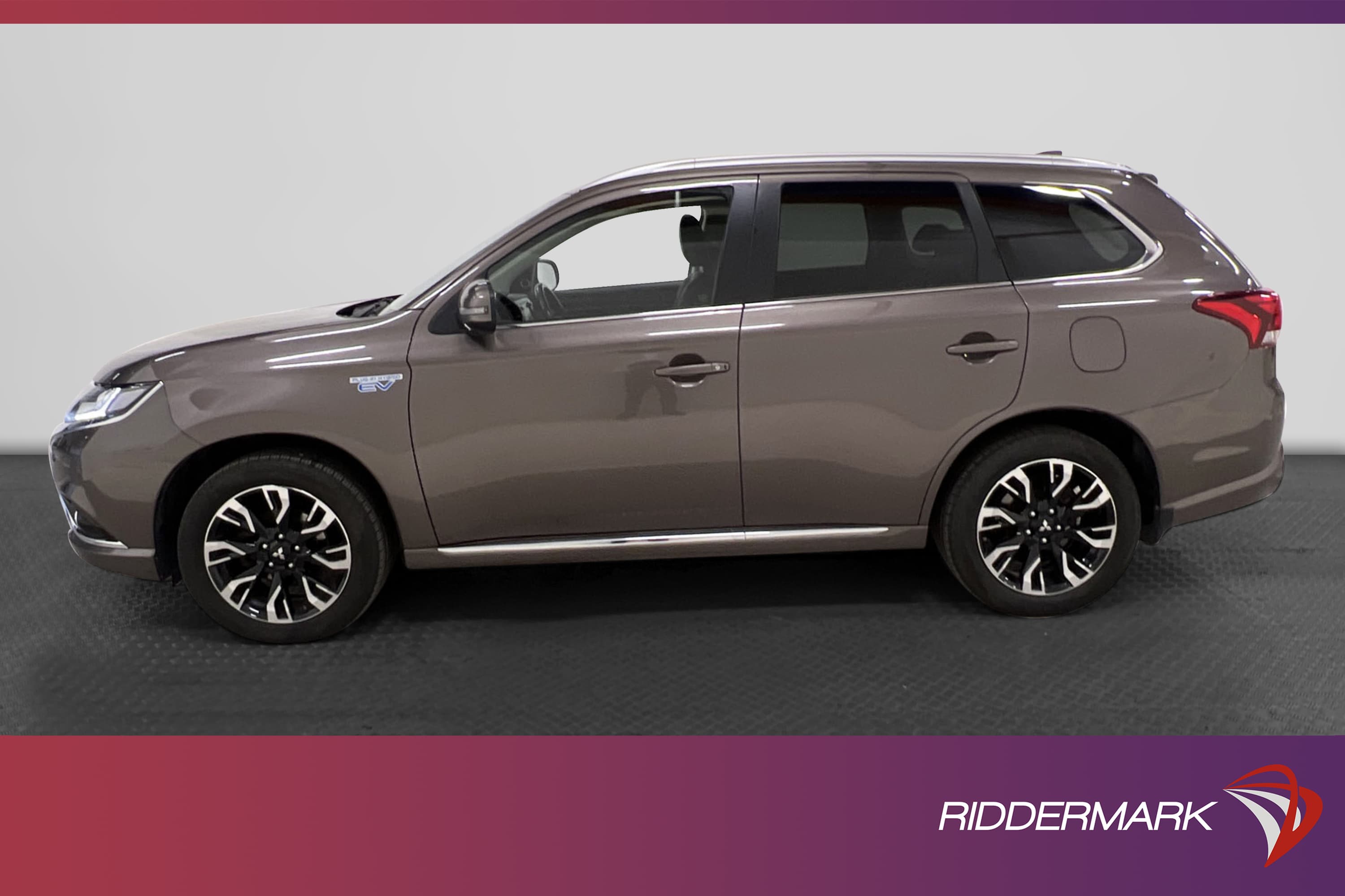 Mitsubishi Outlander PHEV 4WD 203hk