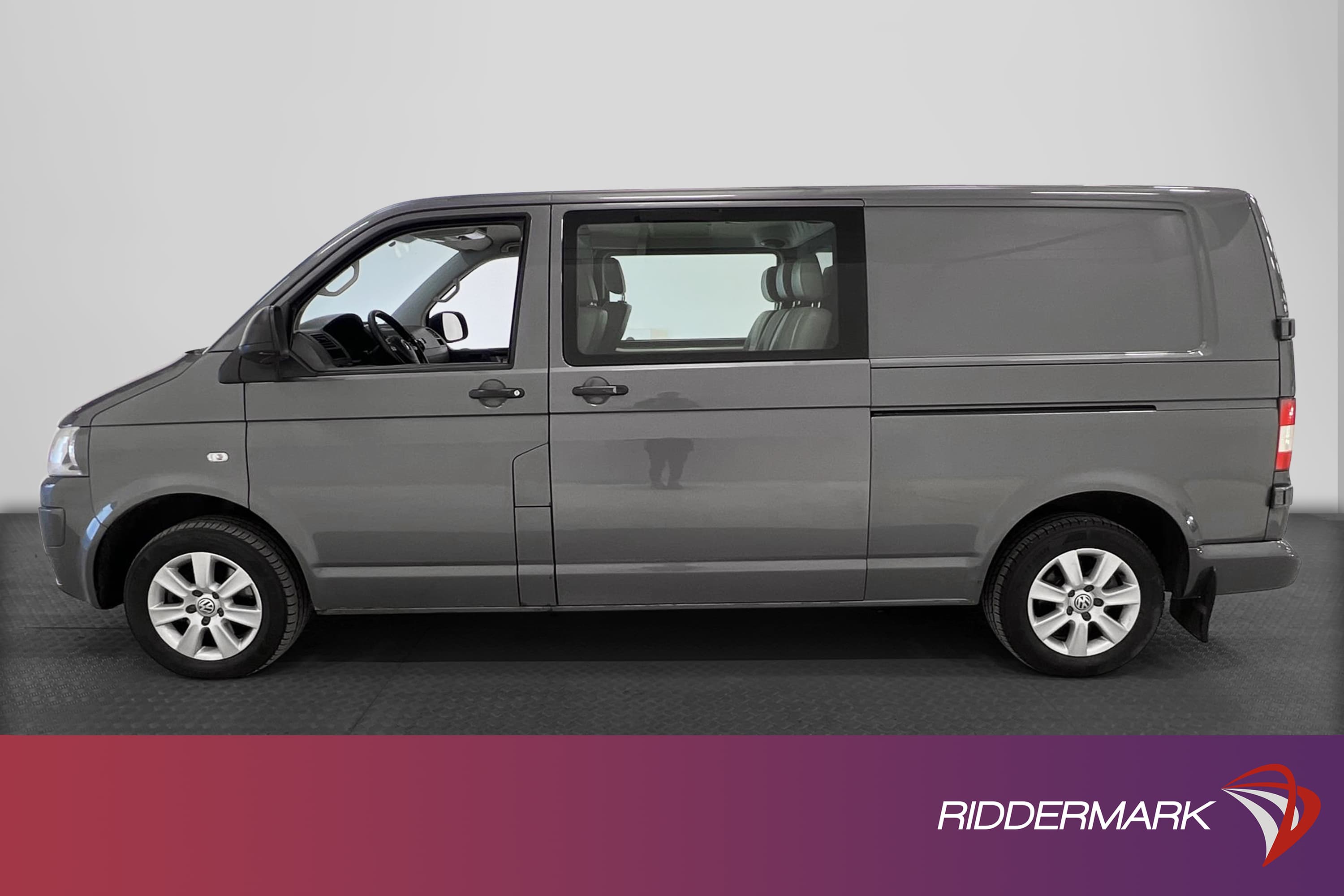 Volkswagen Transporter Kombi 2.0TDI Automat L2 Drag Värmare