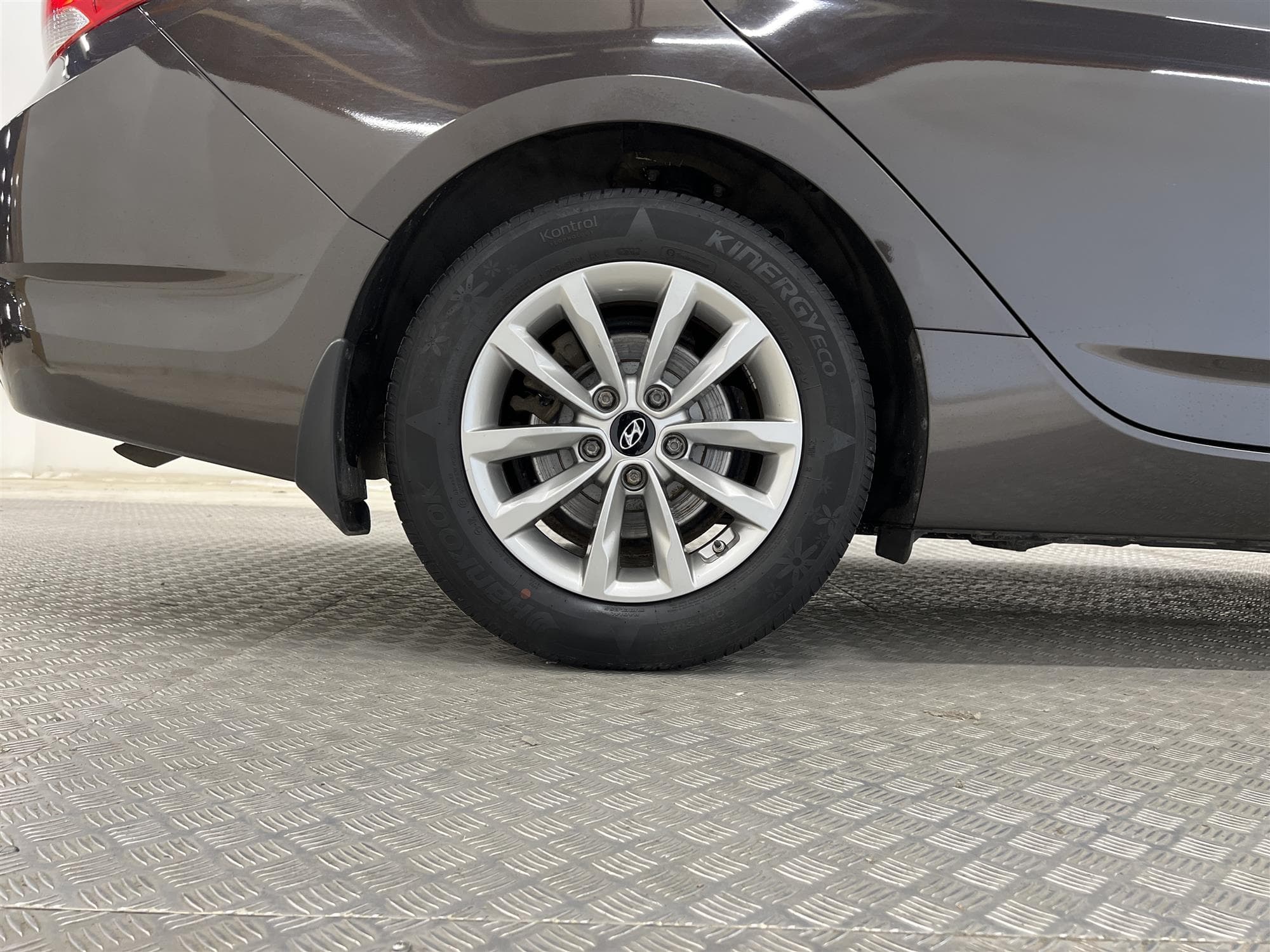 Hyundai i40cw 1.7 CRDi 141hk Comfortplus Navi Drag 0,46l/mil