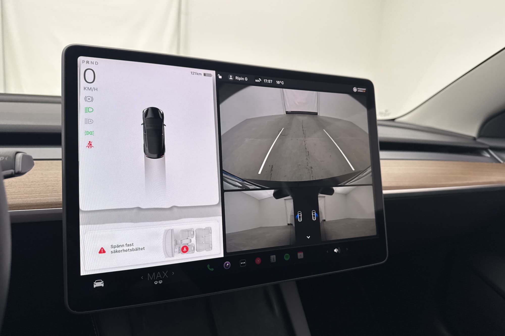 Tesla Model 3 Standard Range Svensksåld Autopilot Rattvärme