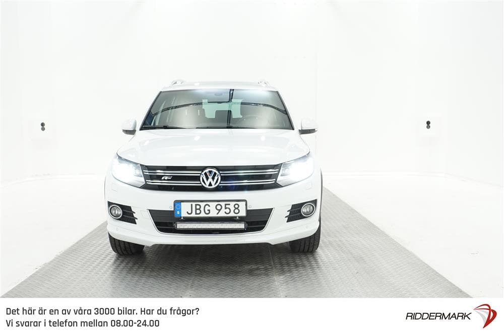 Volkswagen Tiguan 2.0 TDI 4M 184hk R-Line D-värm Pano Euro 6exteriör