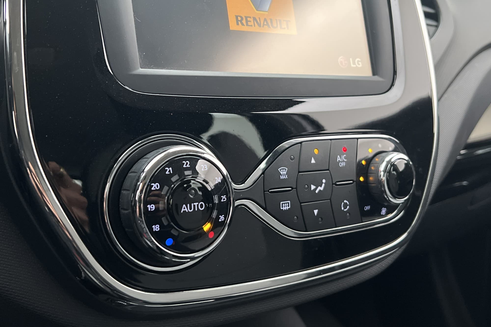 Renault Captur 0.9 TCe  90hk Navi P-Sensorer 0,51L/mil