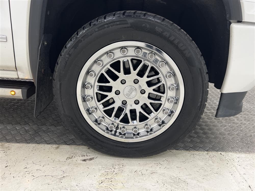 GMC Sierra Denali 6.2 V8 4WD 426HK Taklucka Moms interiör