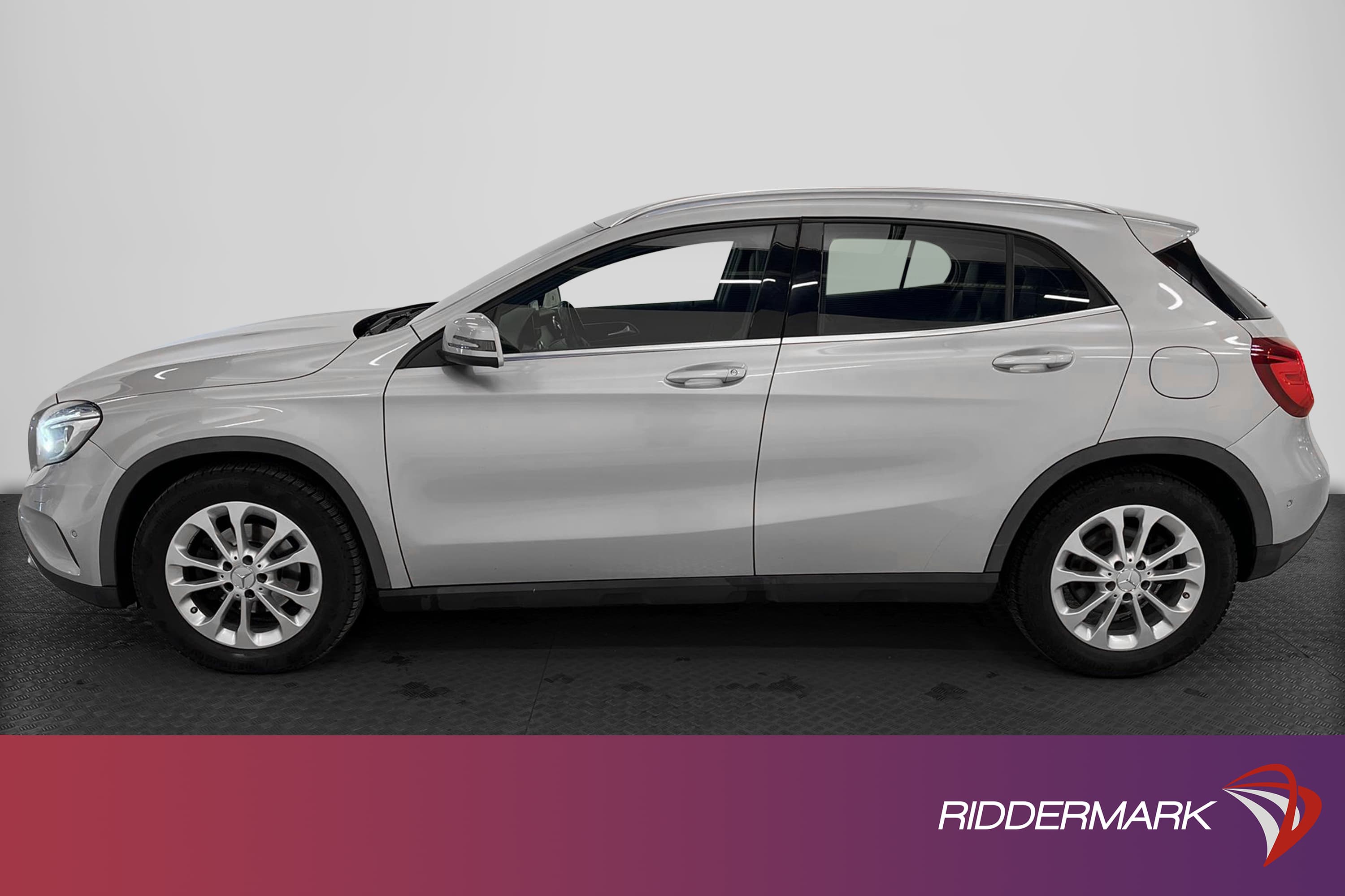 Mercedes-Benz GLA 220 d 4M 177hi