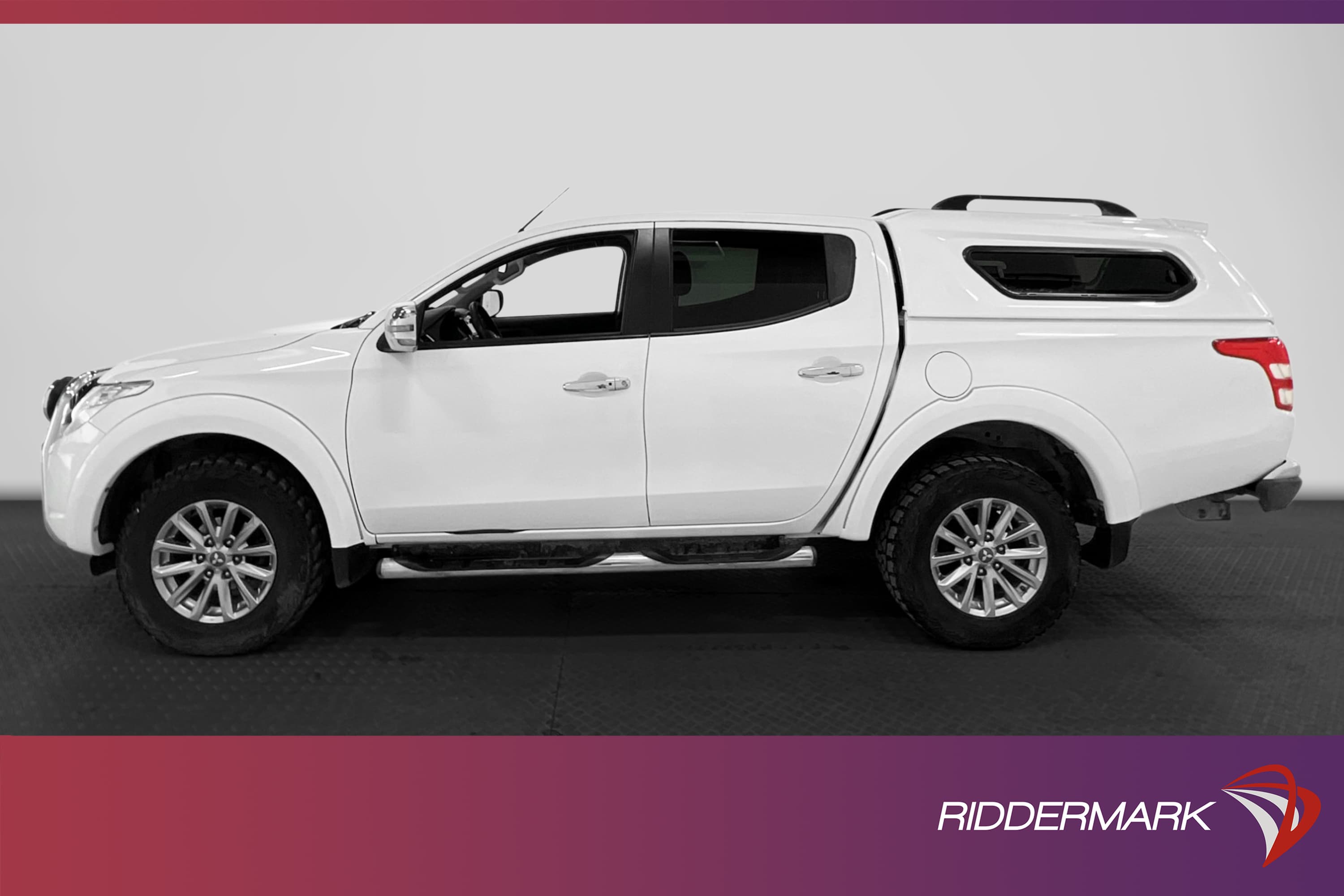 Mitsubishi L200 Business 2.4 4WD Värmare Drag Skinn Moms