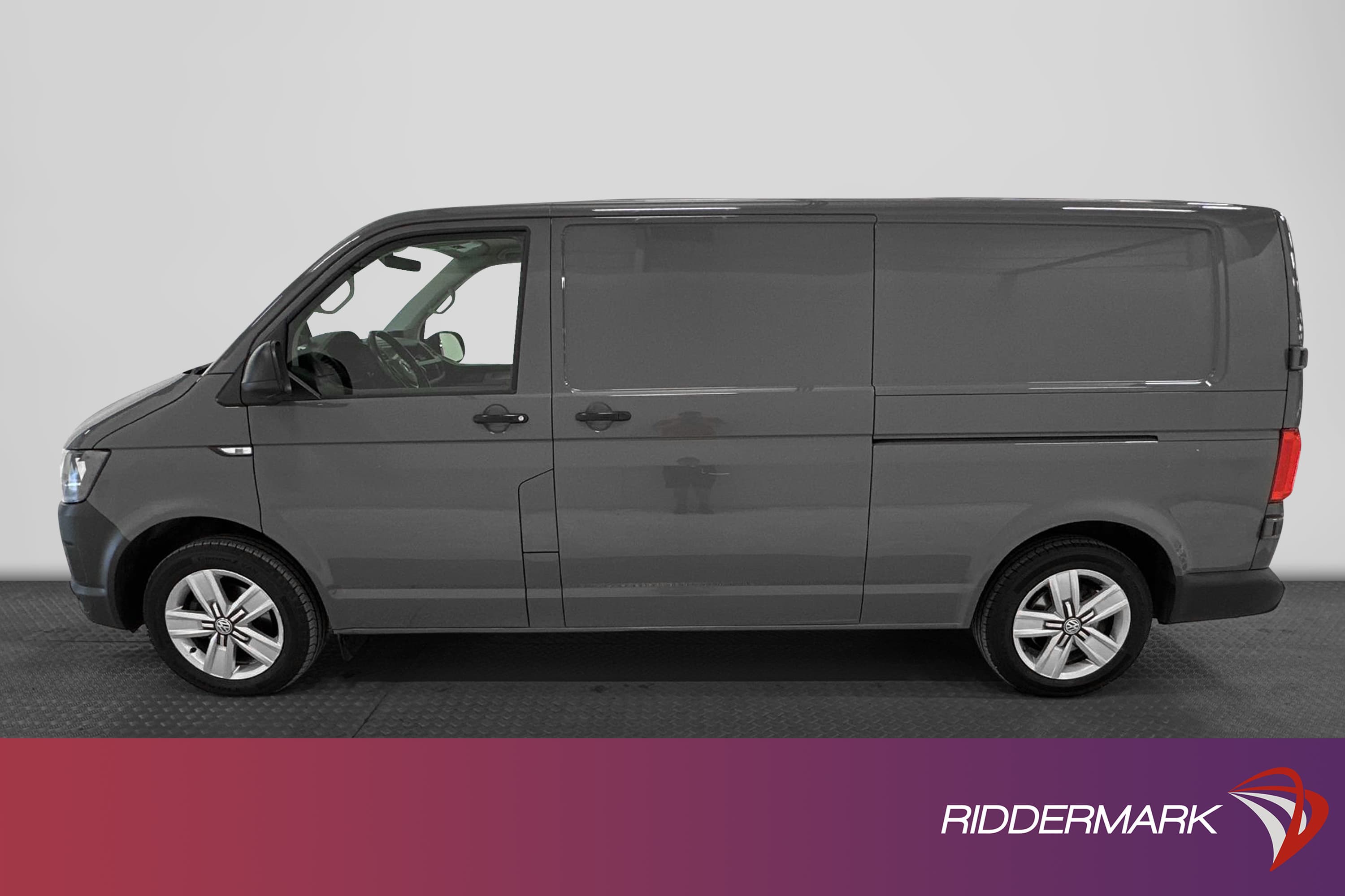 Volkswagen Transporter L2 2.0TDI 4Motion DSG Värmare Moms