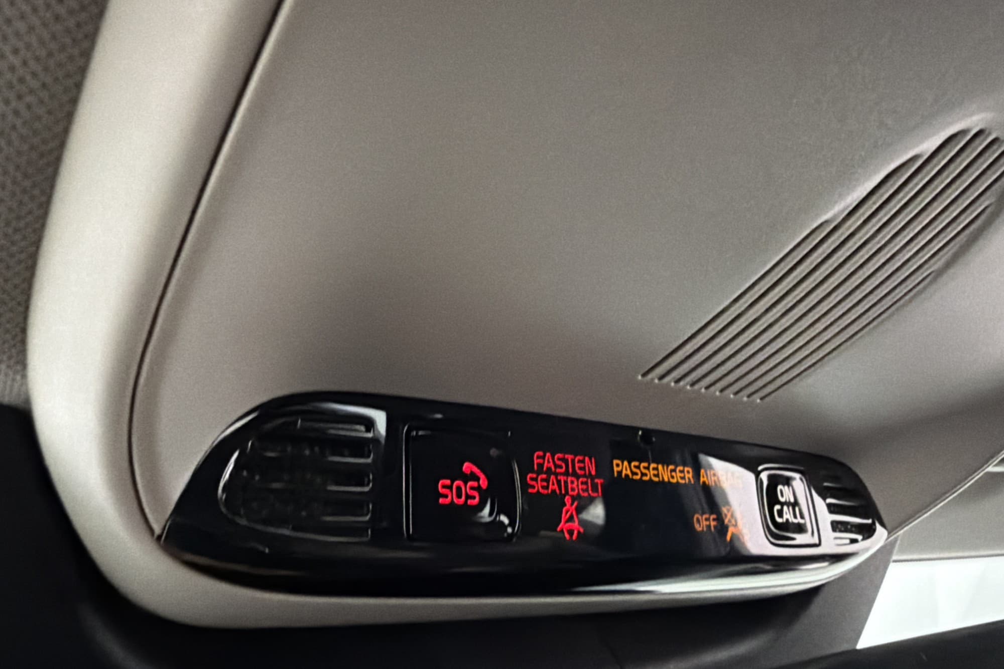 Volvo V90 Cross Country D4 AWD Plus VOC Värmare Drag Kamera