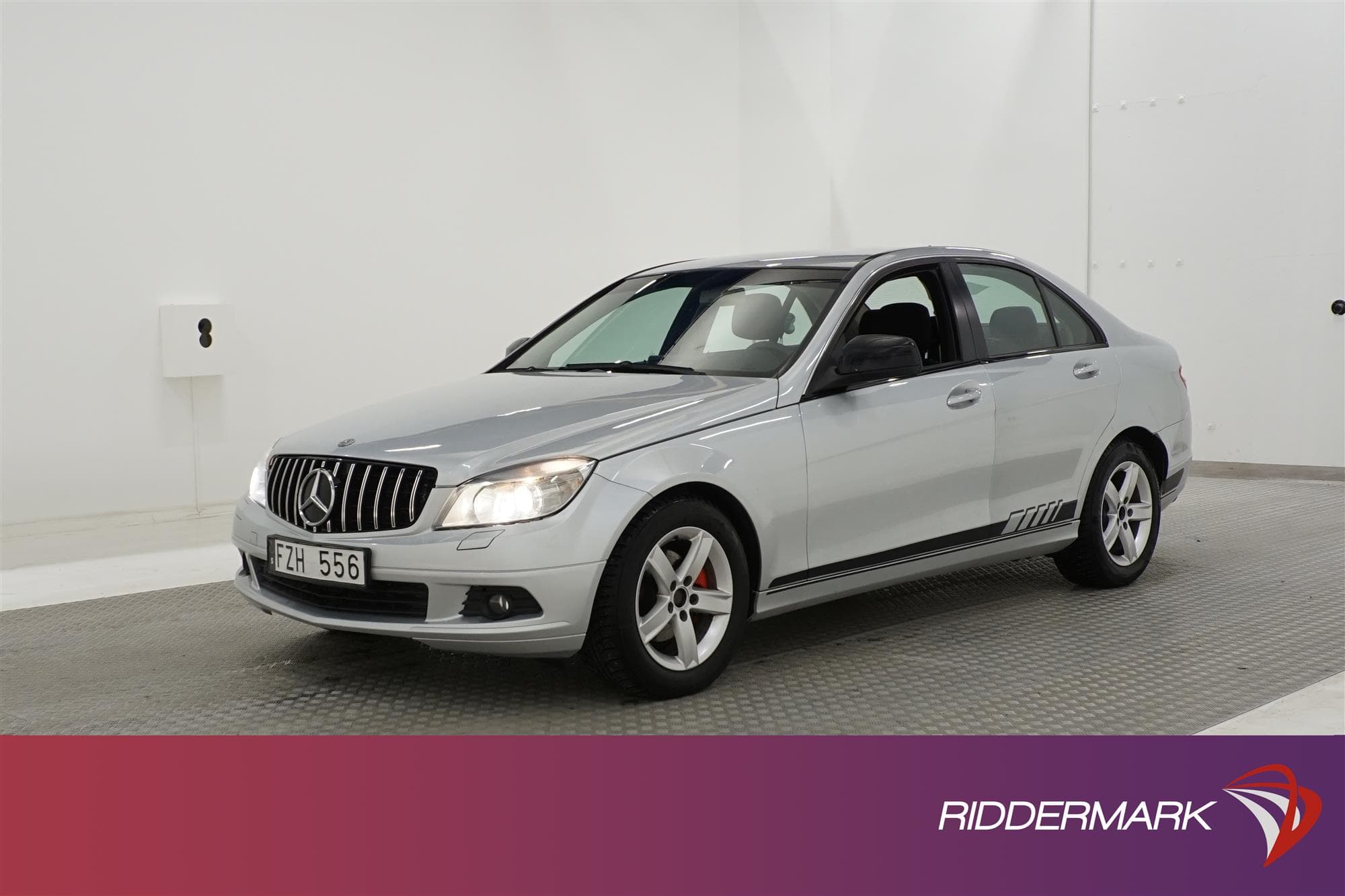 Mercedes-Benz C 180 Kompressor 156hk