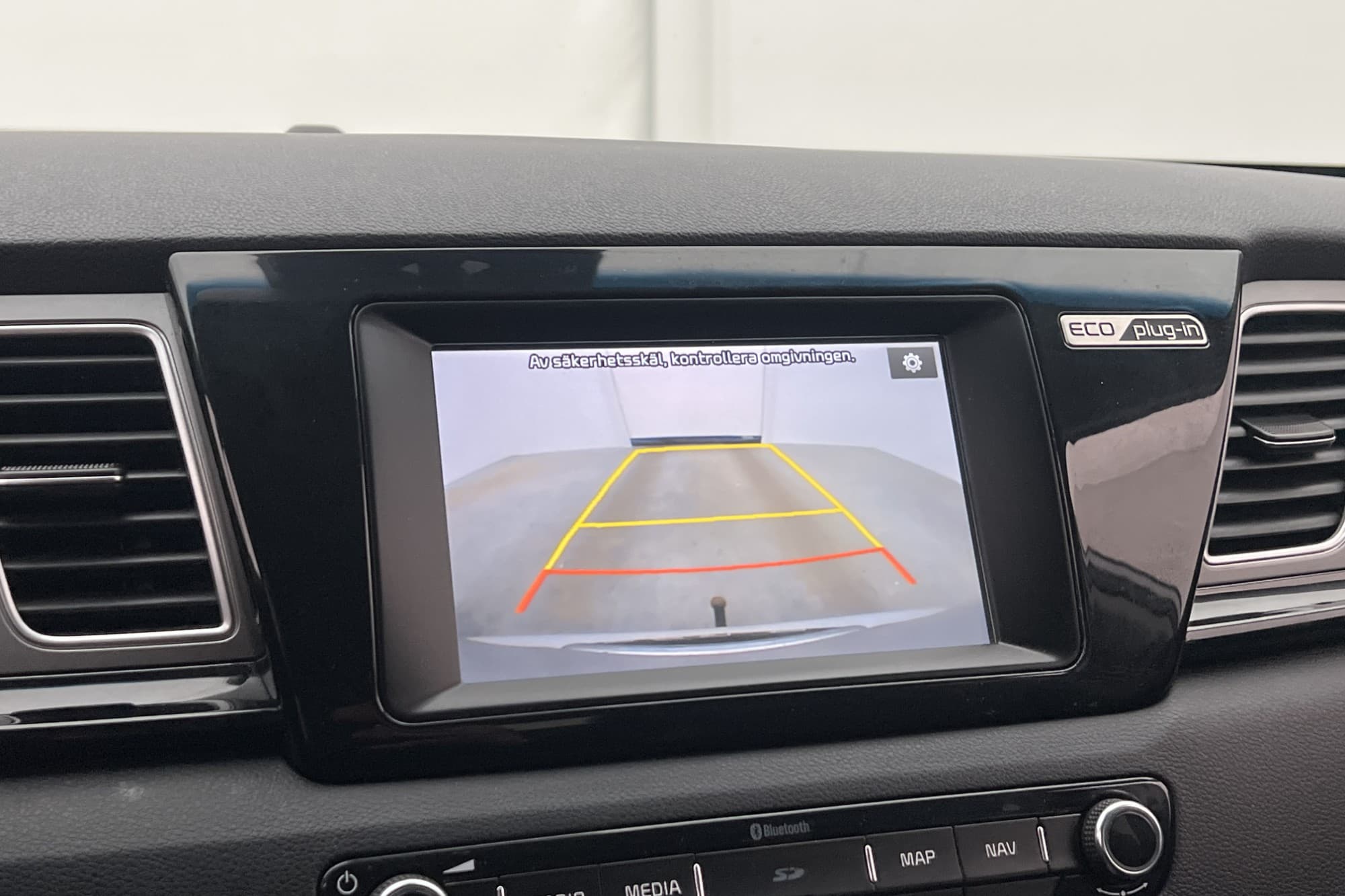 Kia Niro P-HEV 141hk Advance Plus M&K Värm Drag Kamera Navi