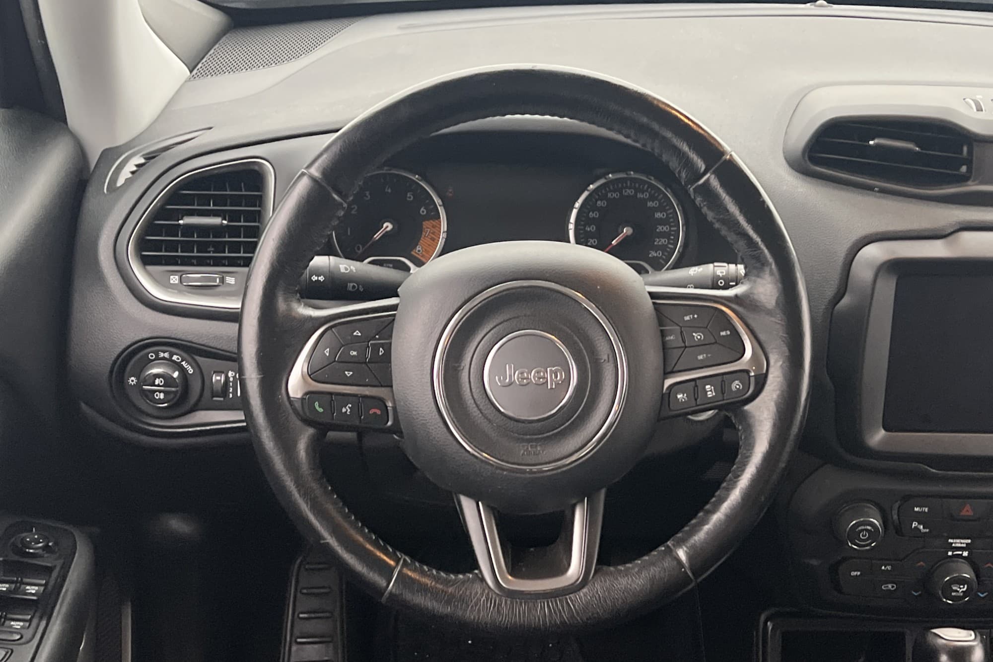 Jeep Renegade 1.3 150hk Limited Navi Sensorer Rattvärme
