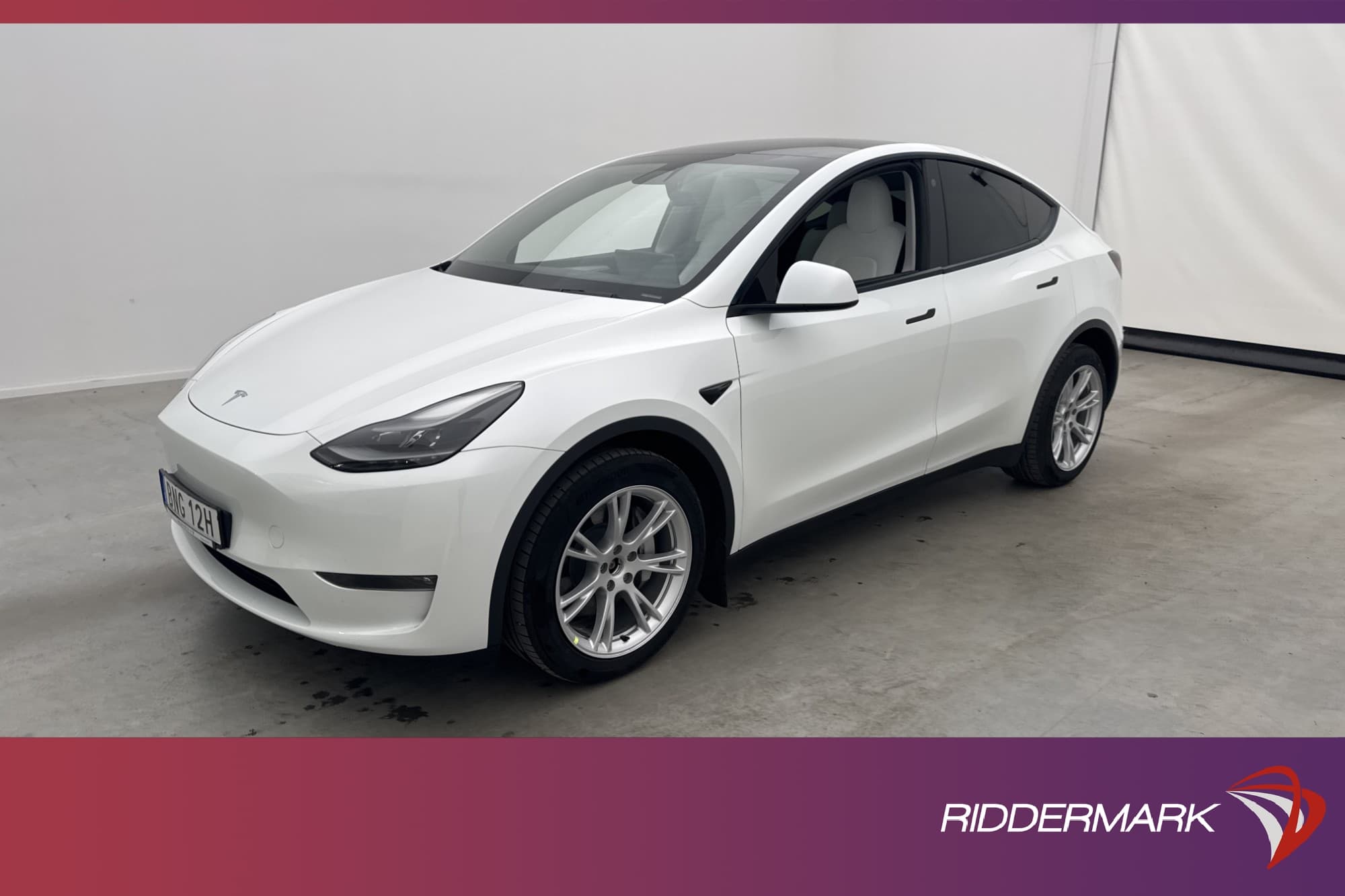 Tesla Model Y Long Range AWD