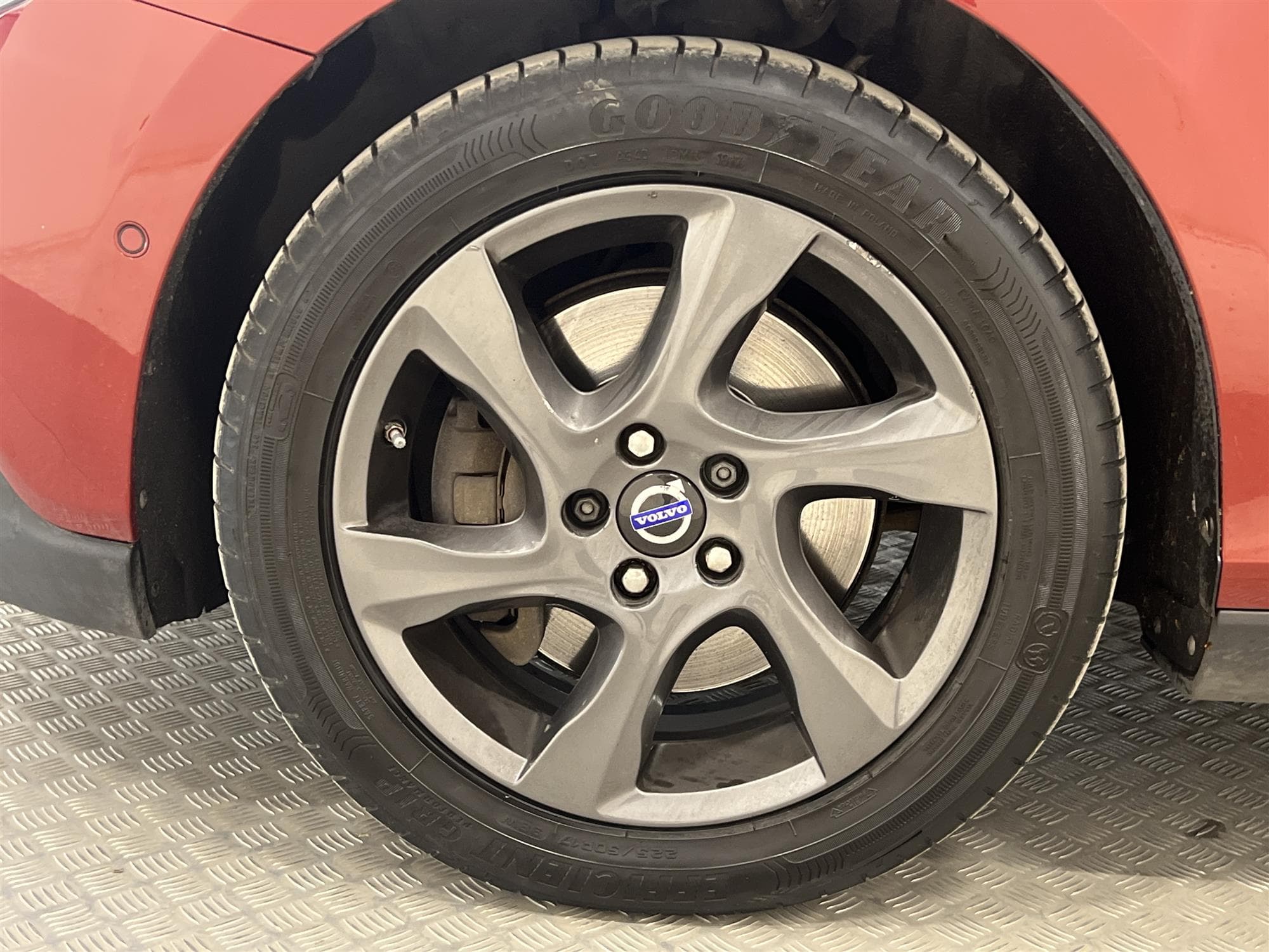Volvo V40 Cross Country D4 190hk Momentum VOC D-Värm Drag
