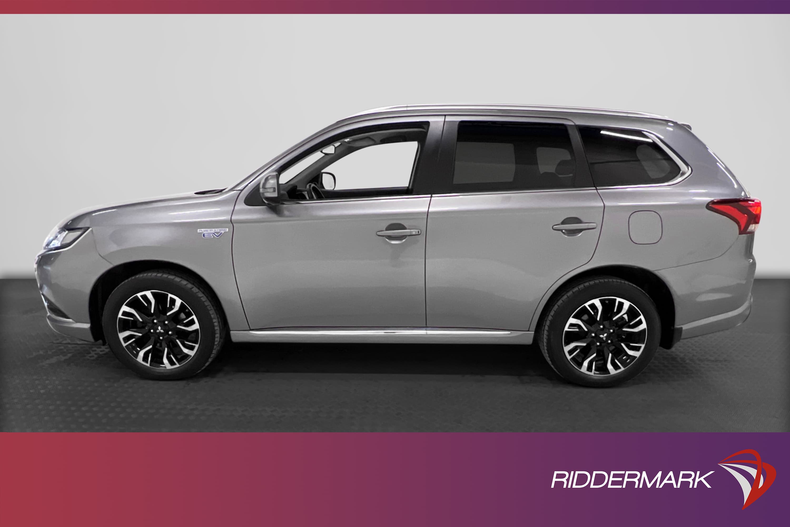 Mitsubishi Outlander PHEV 4WD 203hk