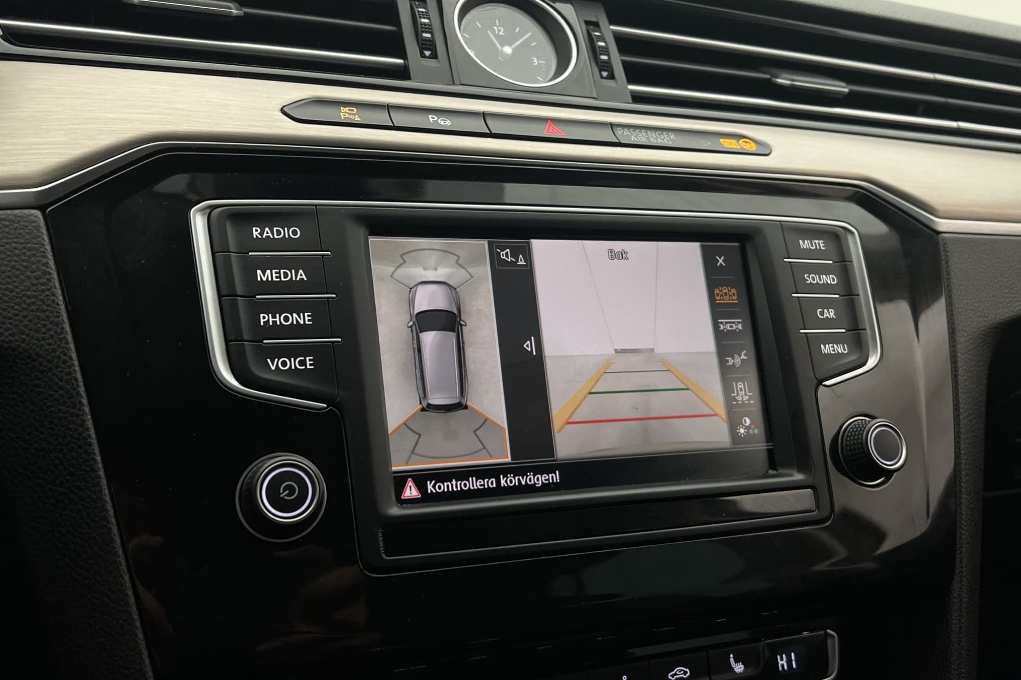 Volkswagen Passat 2.0 TDI 4M GT Skinn Värmare 360° Drag