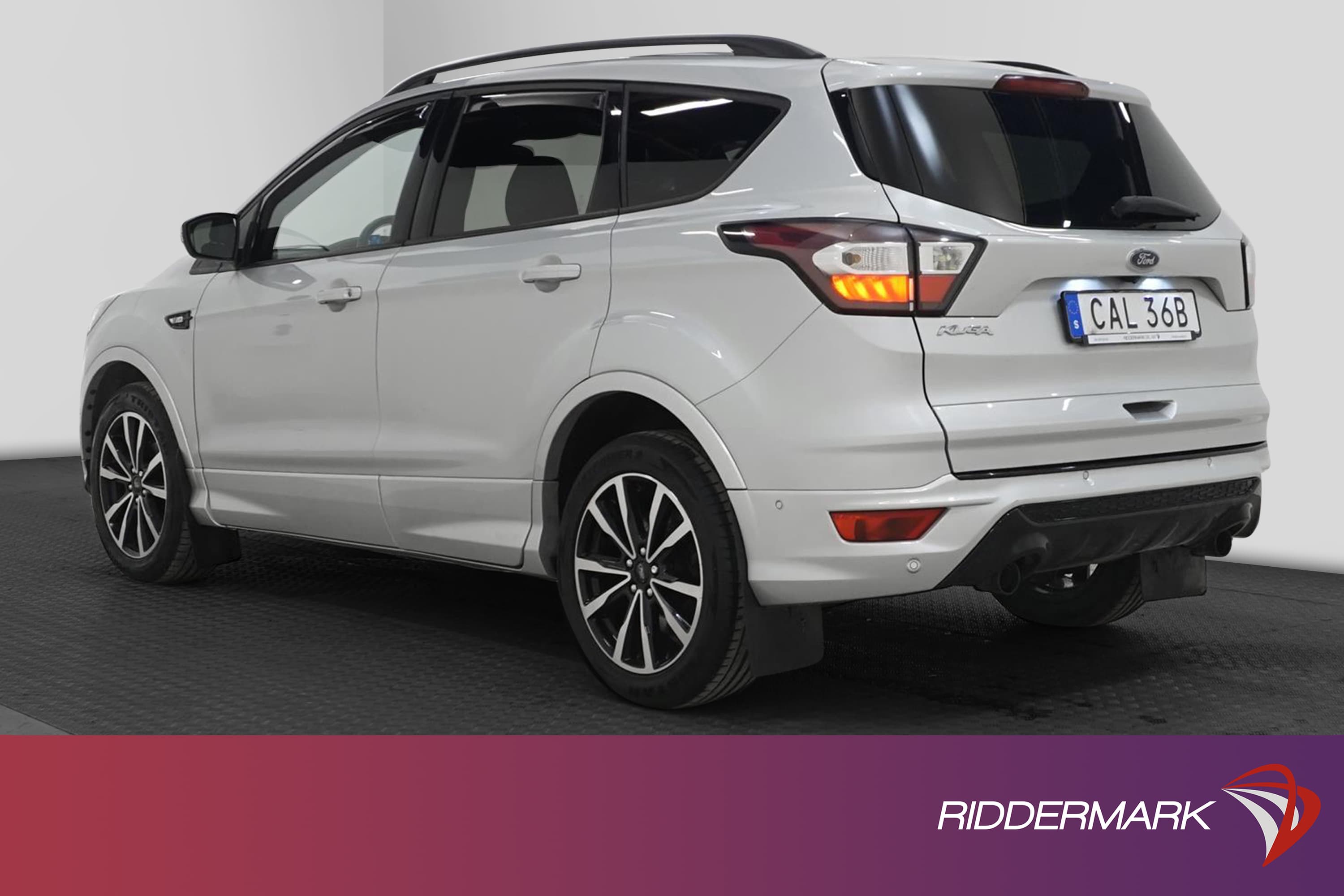 Ford Kuga 1.5 EcoBoost 150hk ST-Line Värmare Kamera En-bruk