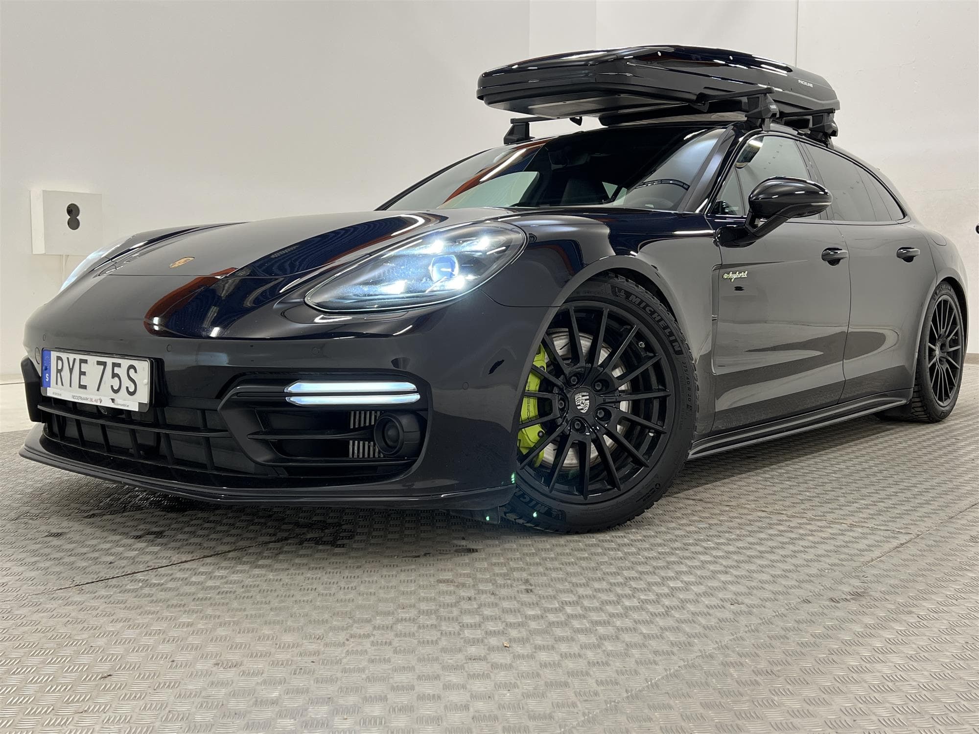 Porsche Panamera 4 E-hybrid Sport Turismo 462hk Bose Panointeriör