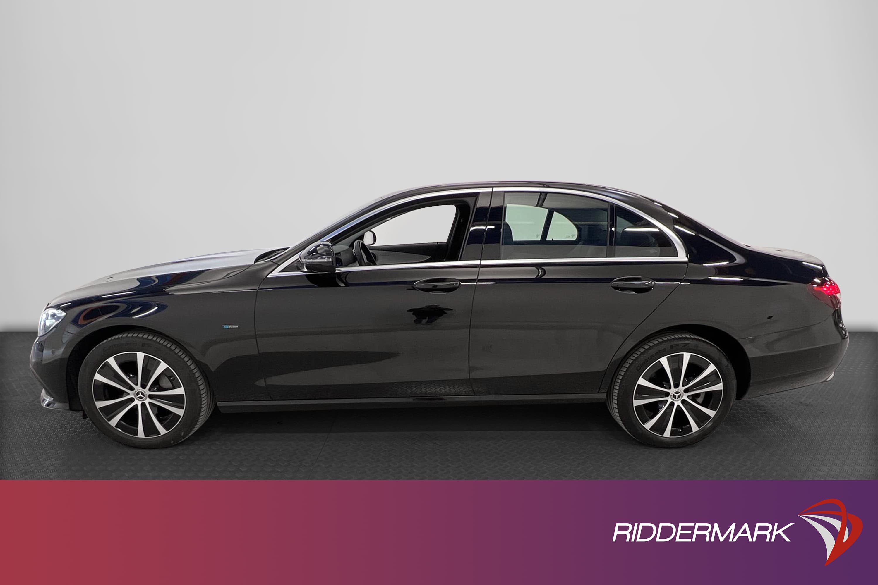 Mercedes-Benz E 300 de 4MATIC 306hk Backkamera Drag Värmare