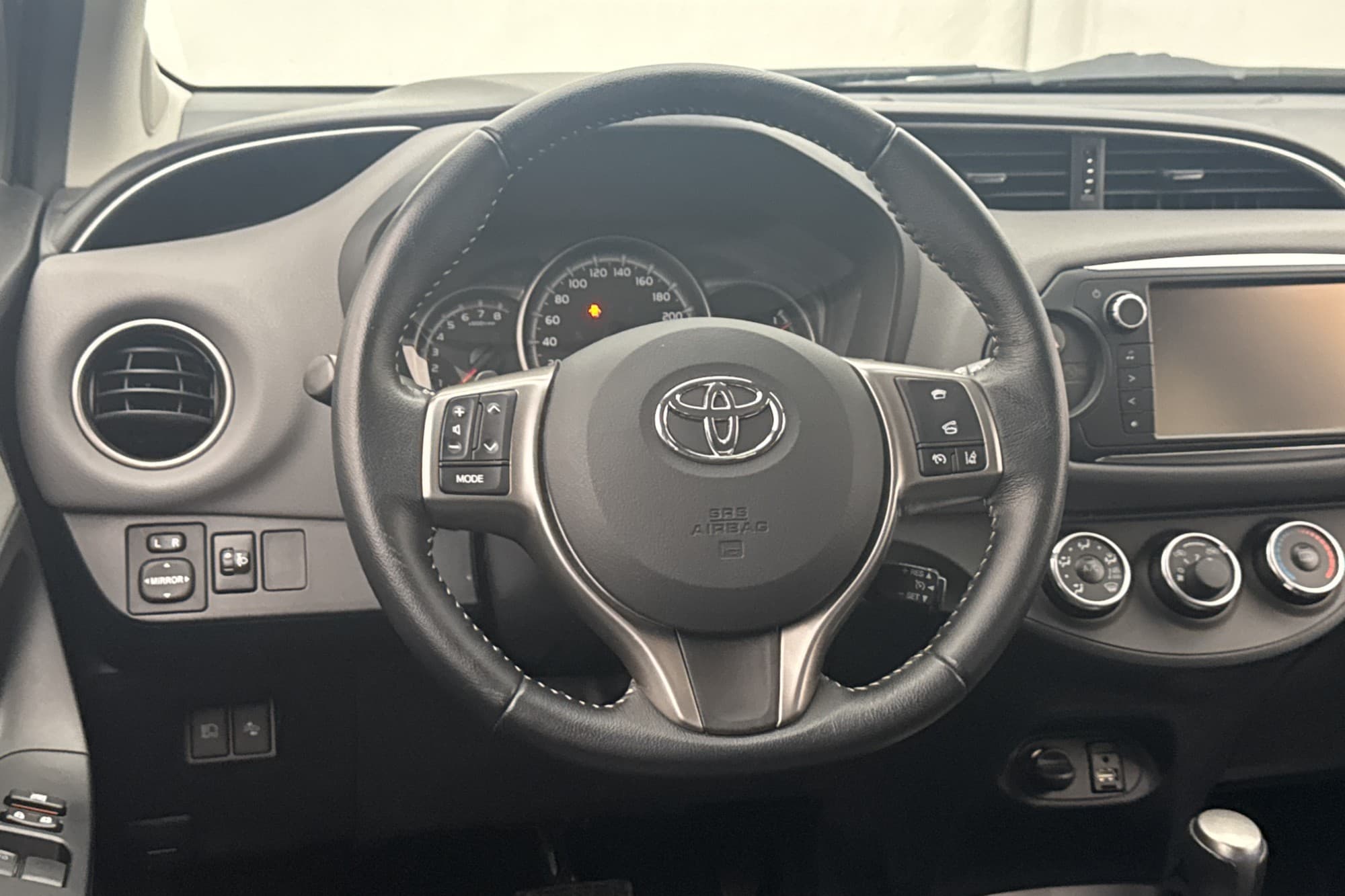 Toyota Yaris 1.33 99hk Active Kamera Farthållare 0.49l/mil