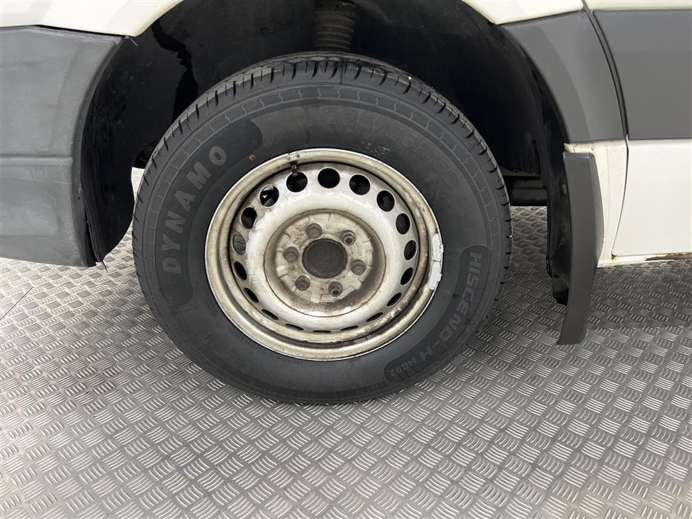 Volkswagen Crafter 2.0TDI Kylbil Bakgavel Värmare Moms interiör