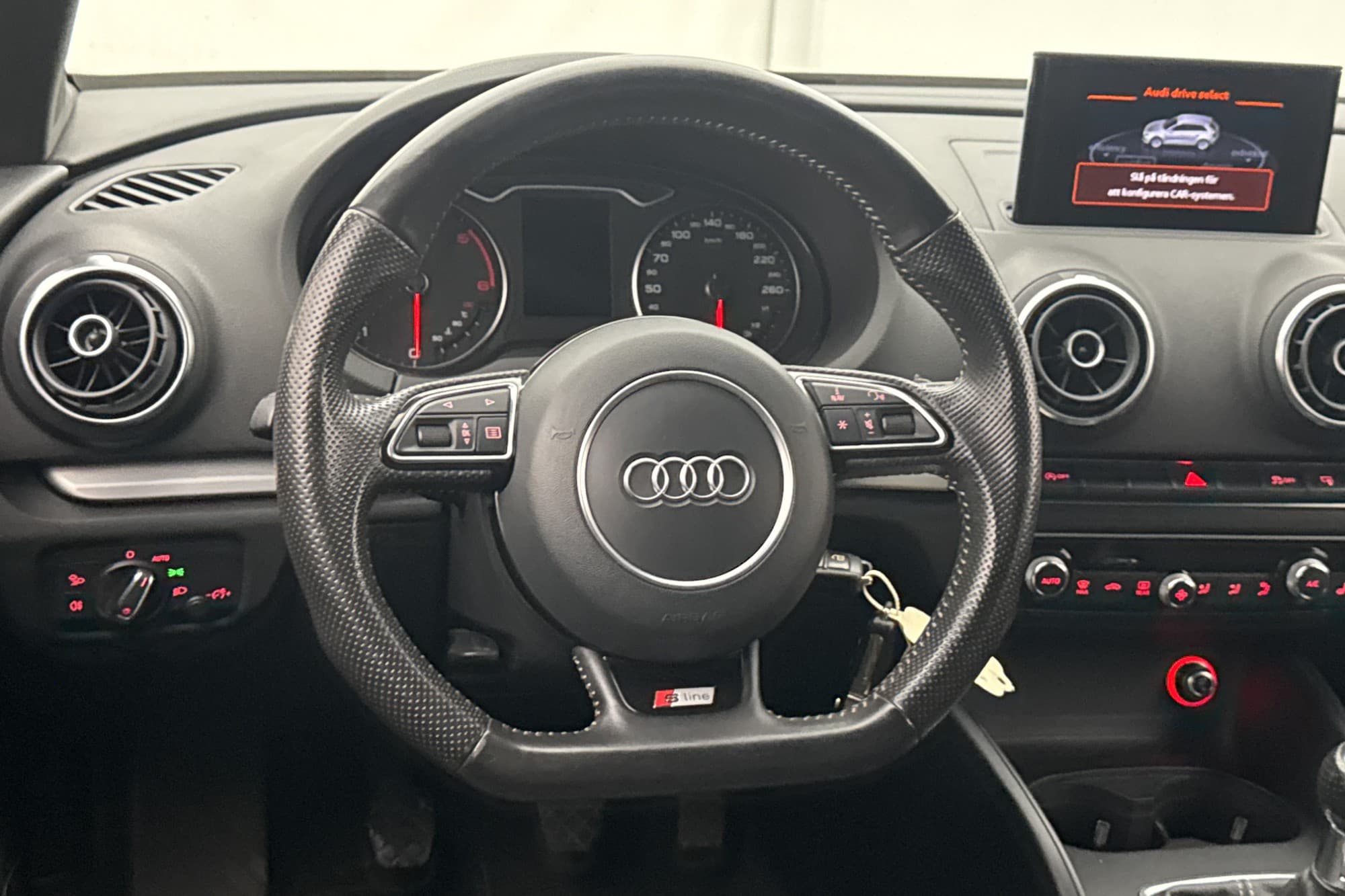 Audi A3 Sportback 2.0 TDI 150hk S Line P-Sensor 0.42 l/mil