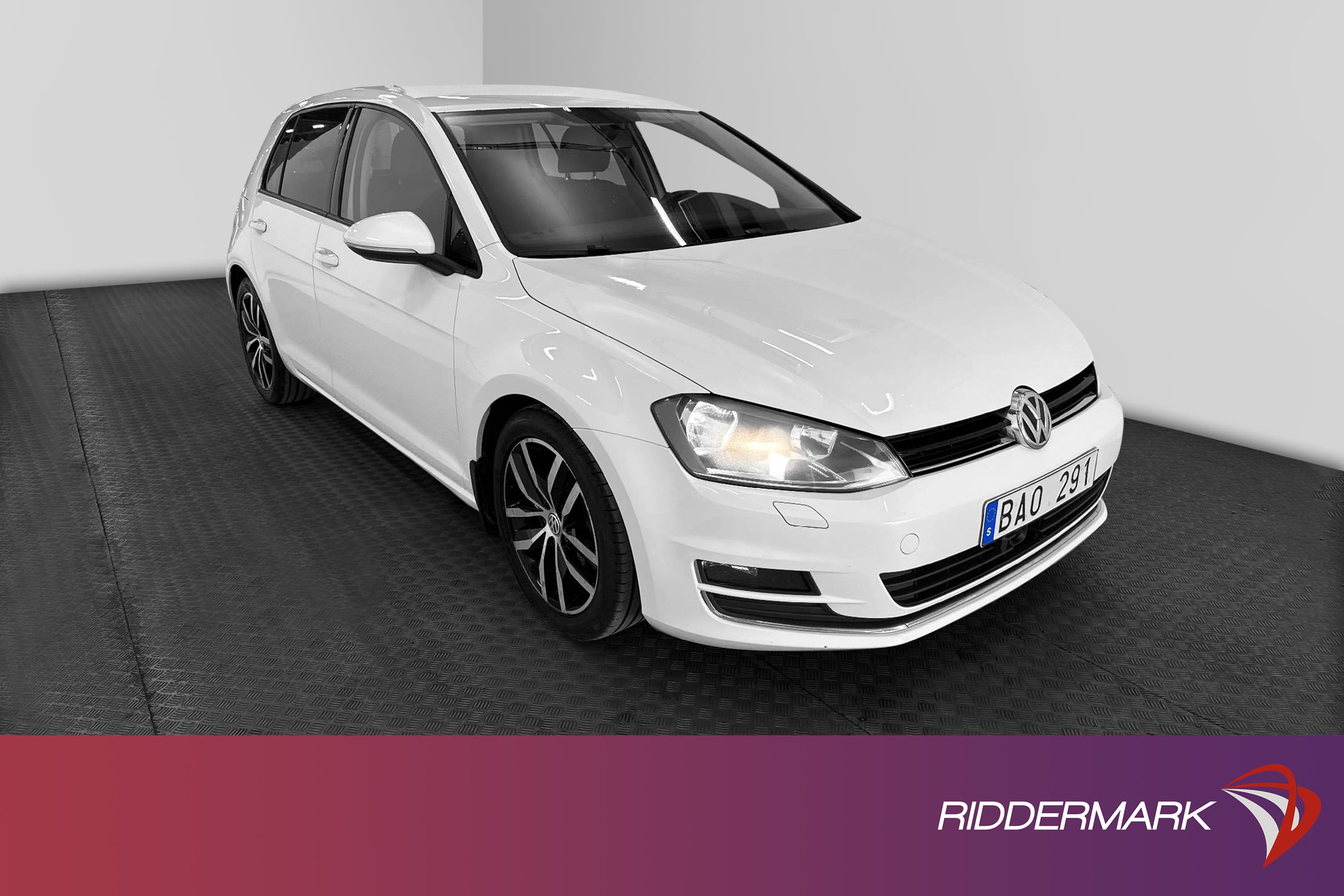 Volkswagen Golf 14 TSI 140hk