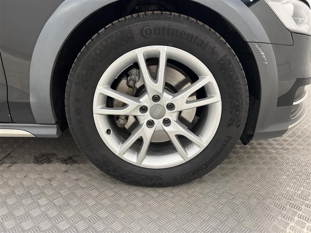 Audi A6 Allroad 3.0 TDI Q Luftfjädring Skinn Drag 0,56l/milinteriör