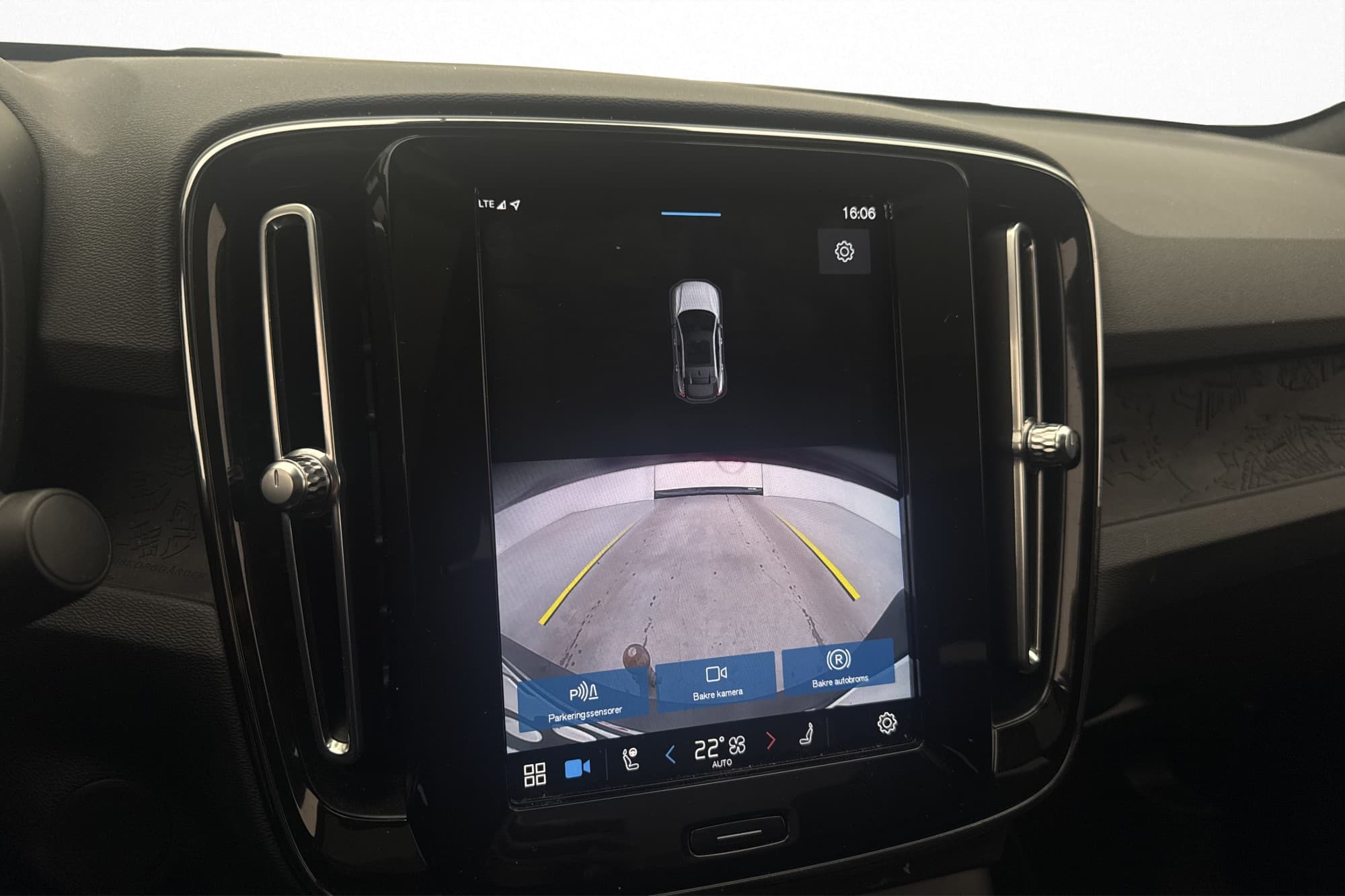 Volvo C40 Recharge Single Motor 231hk Plus Pano Värmare Drag