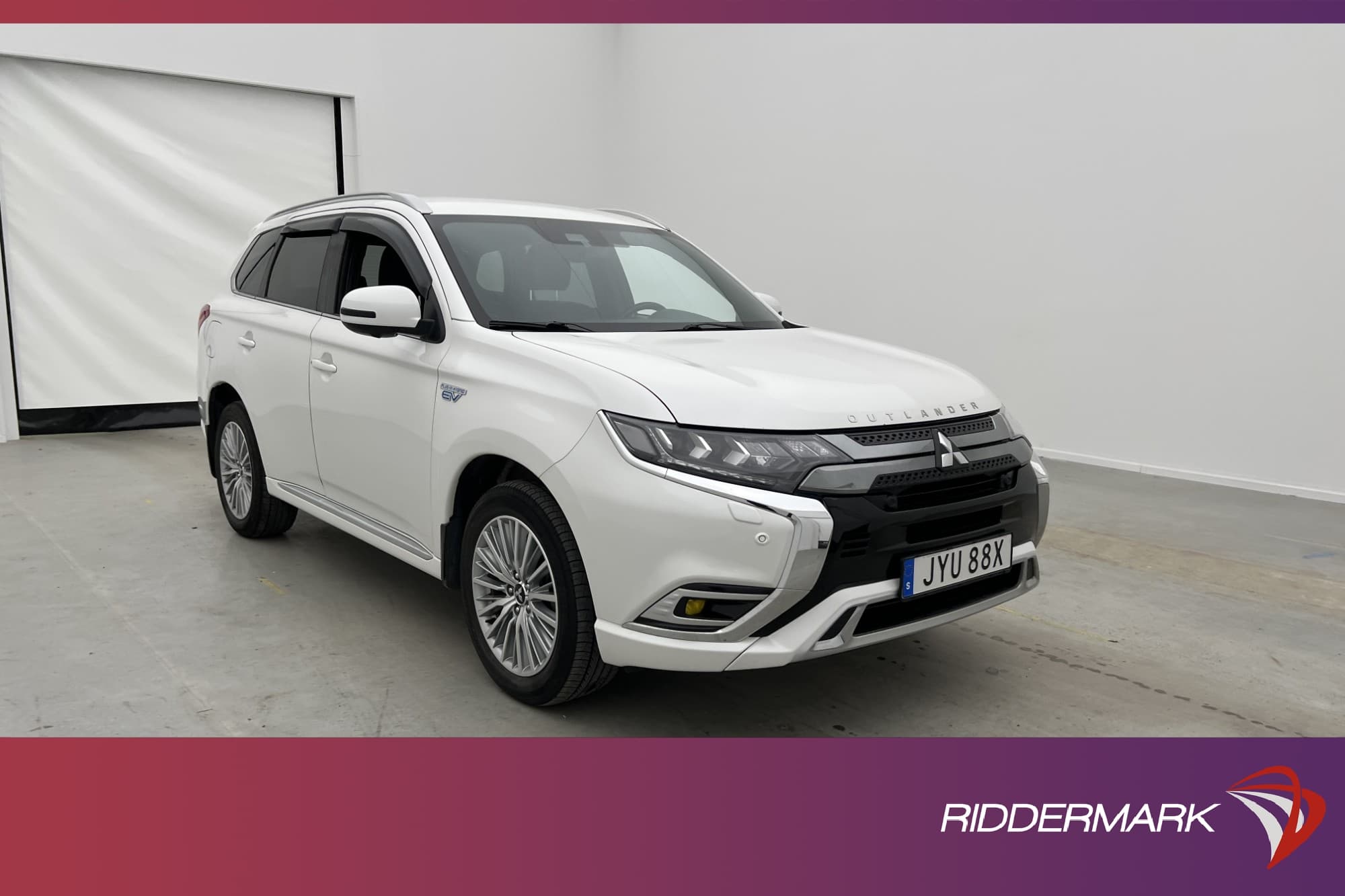 Mitsubishi Outlander P-HEV 4WD 230hk
